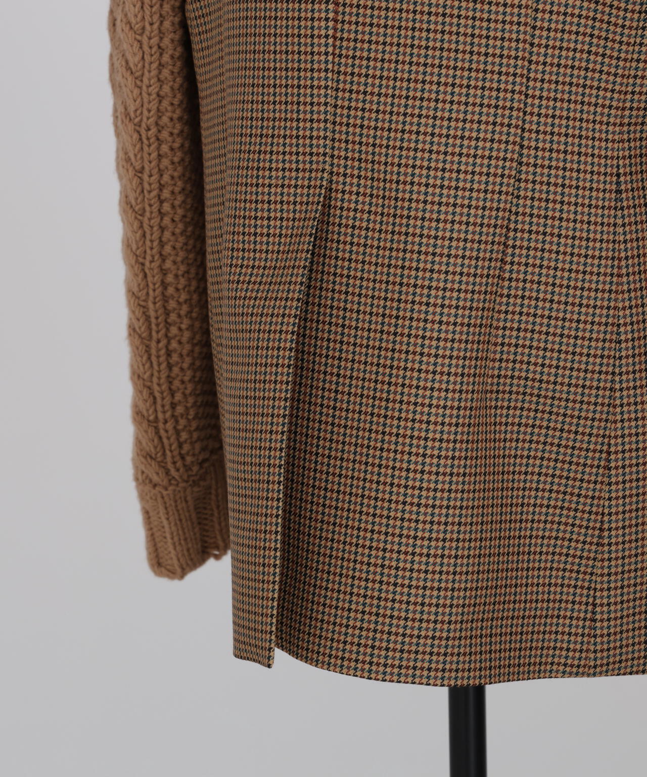 Cable Knit Sleeve Jacket