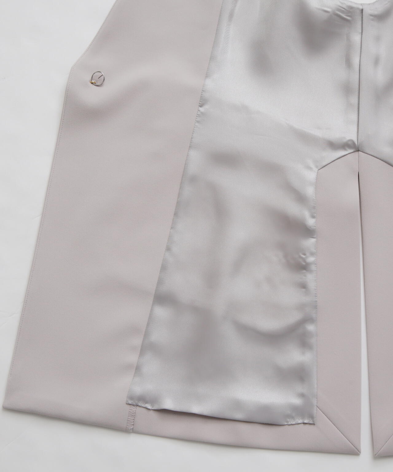 【STUMBLY】新品未使用Painted l Button Gilet STUMBLY】新品未使用Painted l Button Gilet Painted Metal Button