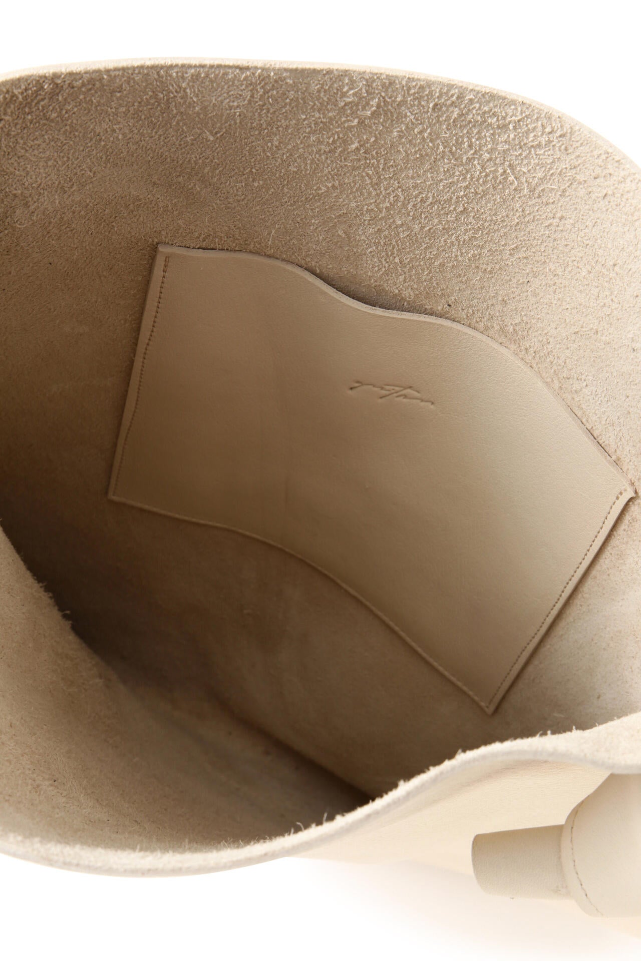 2869f3f1-b215-55ae-90be-476857532675_Image