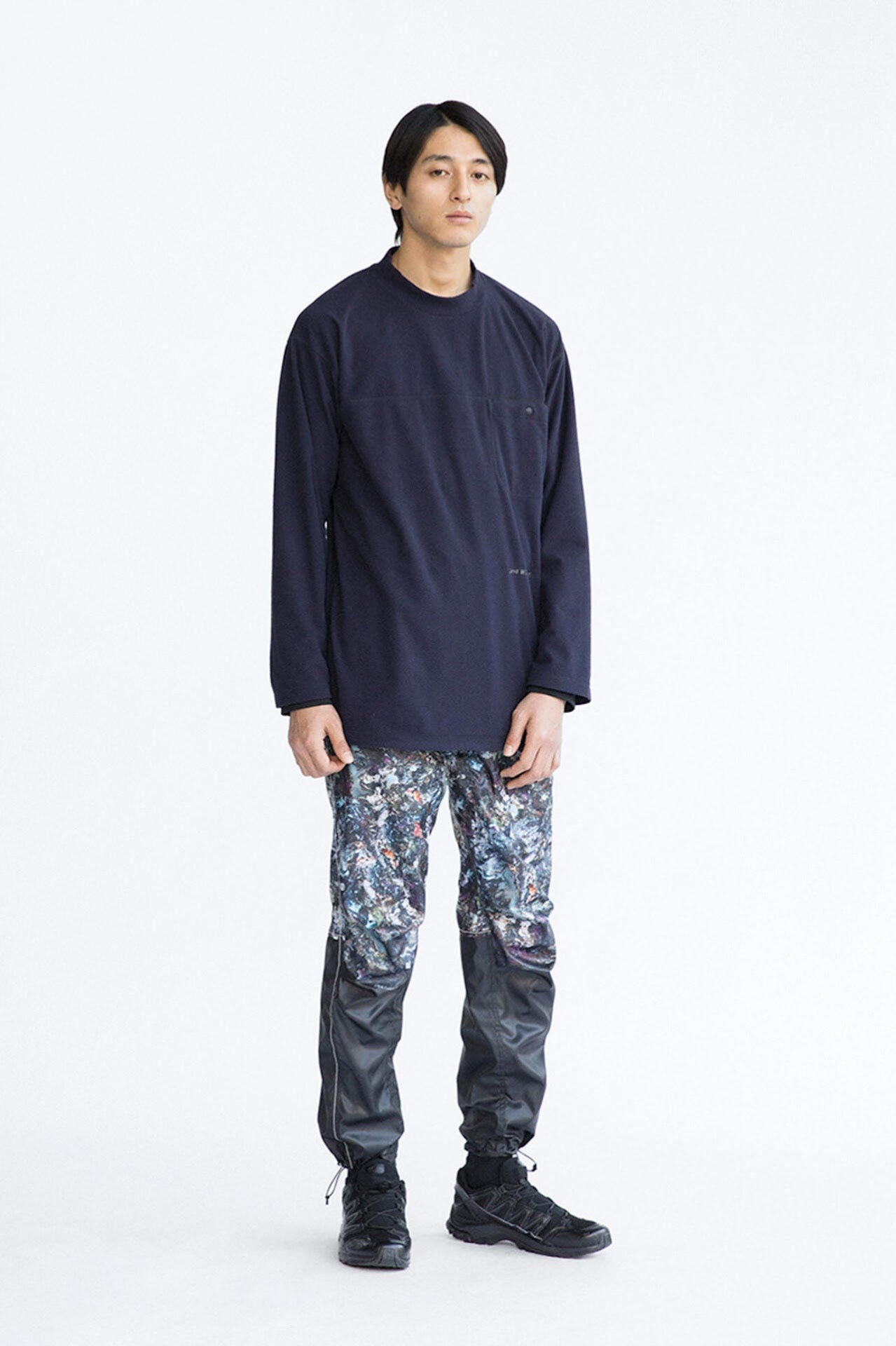stone printed rip pants | and wander（アンドワンダー） ｜【公式