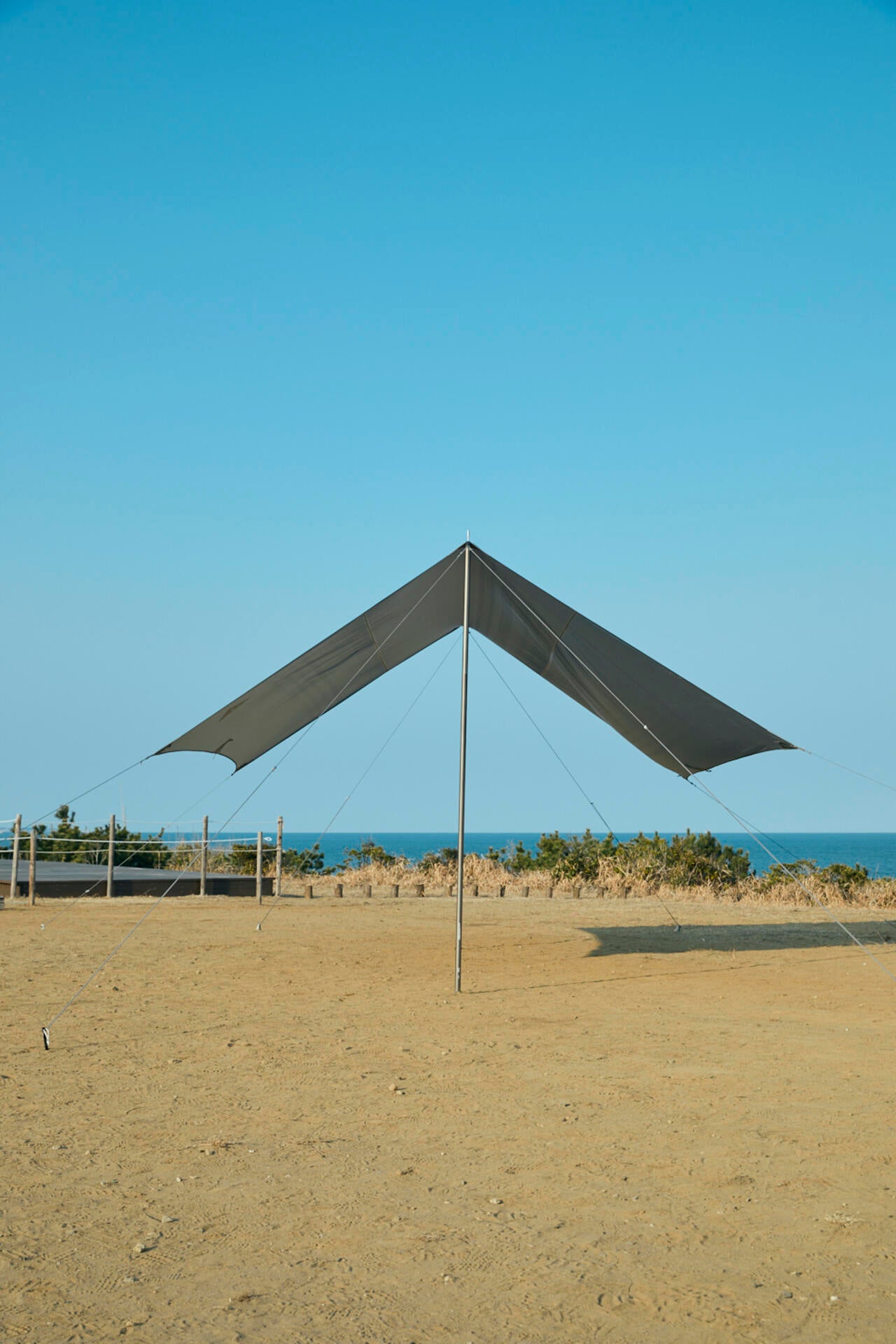 and wander tarp 44 | and wander（アンドワンダー） ｜【公式