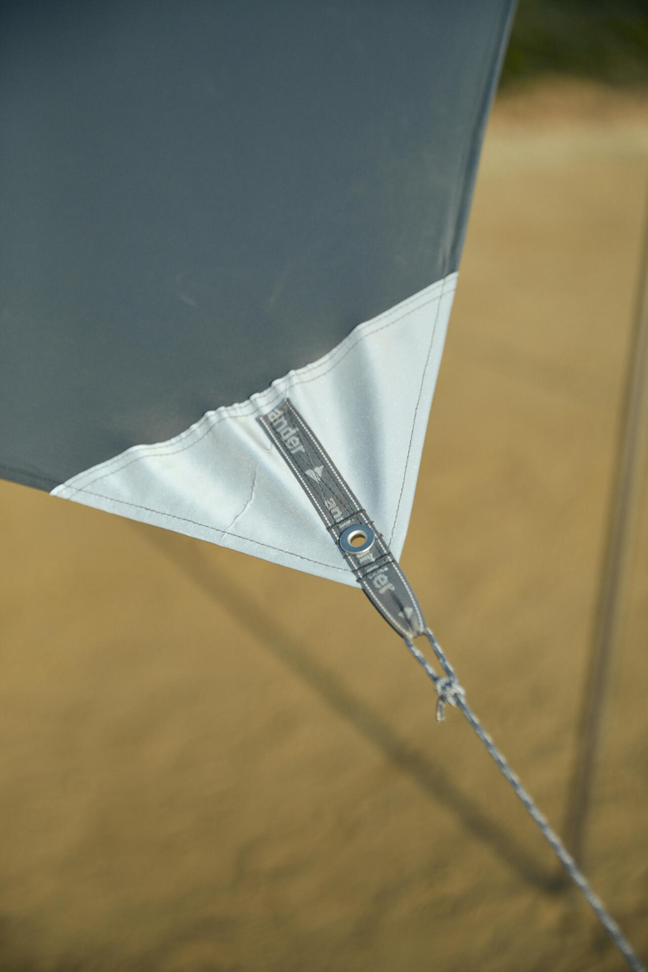 and wander tarp 44 アンドワンダー タープ44 30％OFF】アンドワンダー タープ44【ポール別売】 | sotosotodays