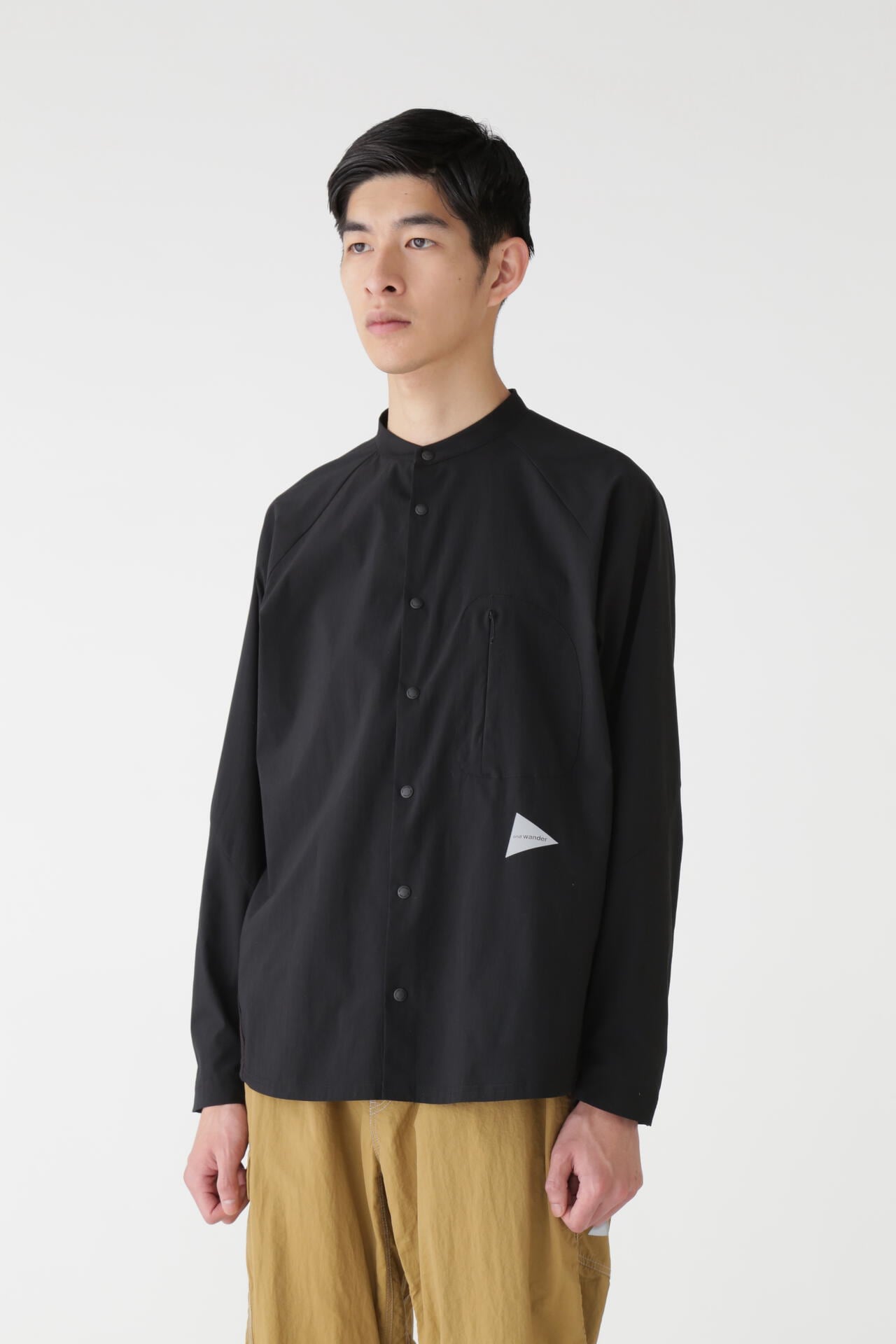 fleece base band collar shirt | and wander（アンドワンダー
