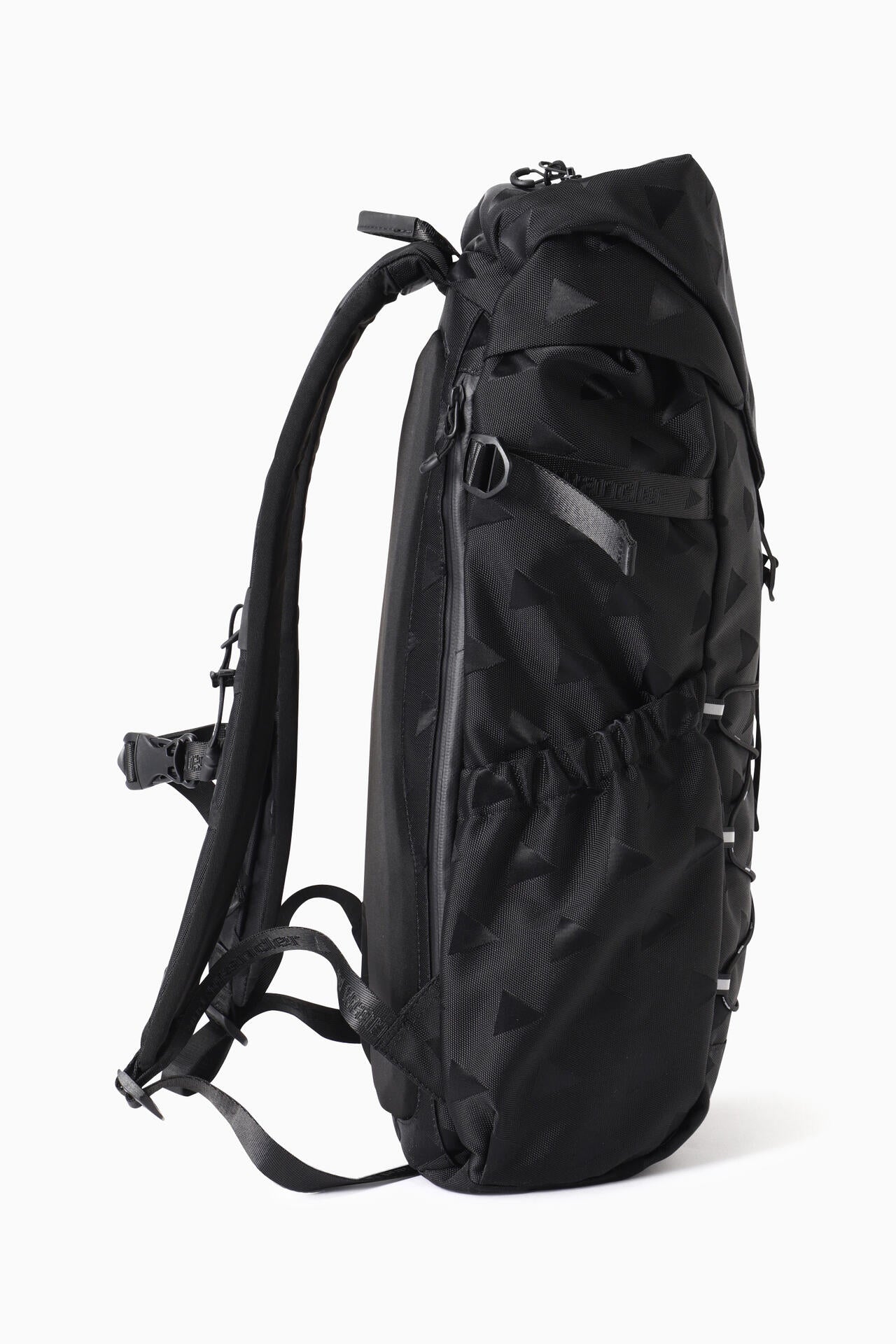 ee0a6feb-d585-5e10-bbaf-841535873a17_Image