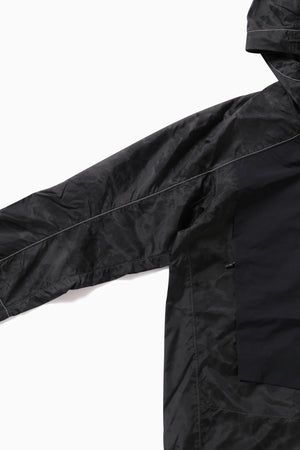 ee8a3de8-bbc3-51ce-bfd4-c6b0664bdb1d_Image