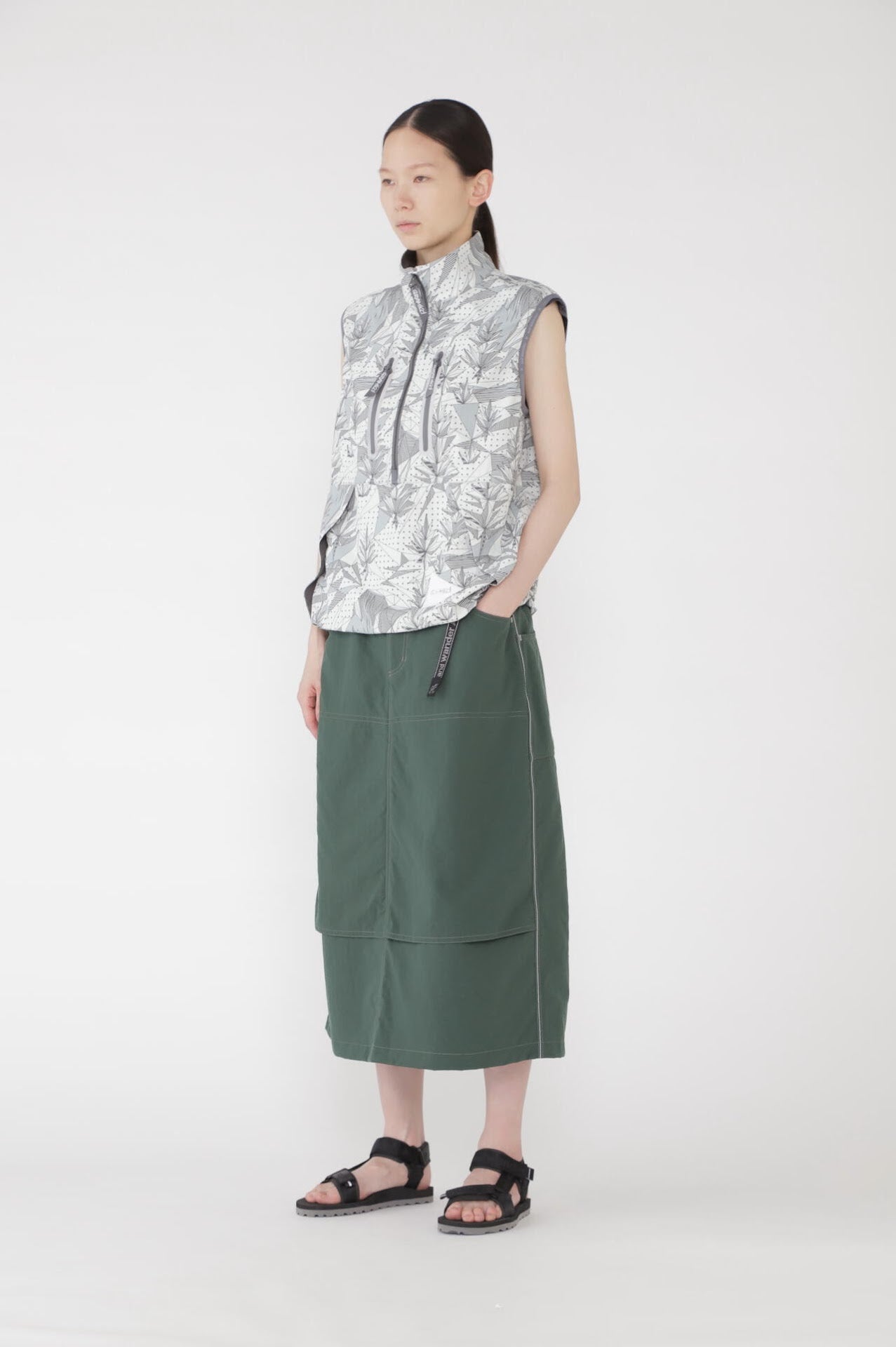 GRAMICCI × and wander nylon double knee skirt | and wander（アンド