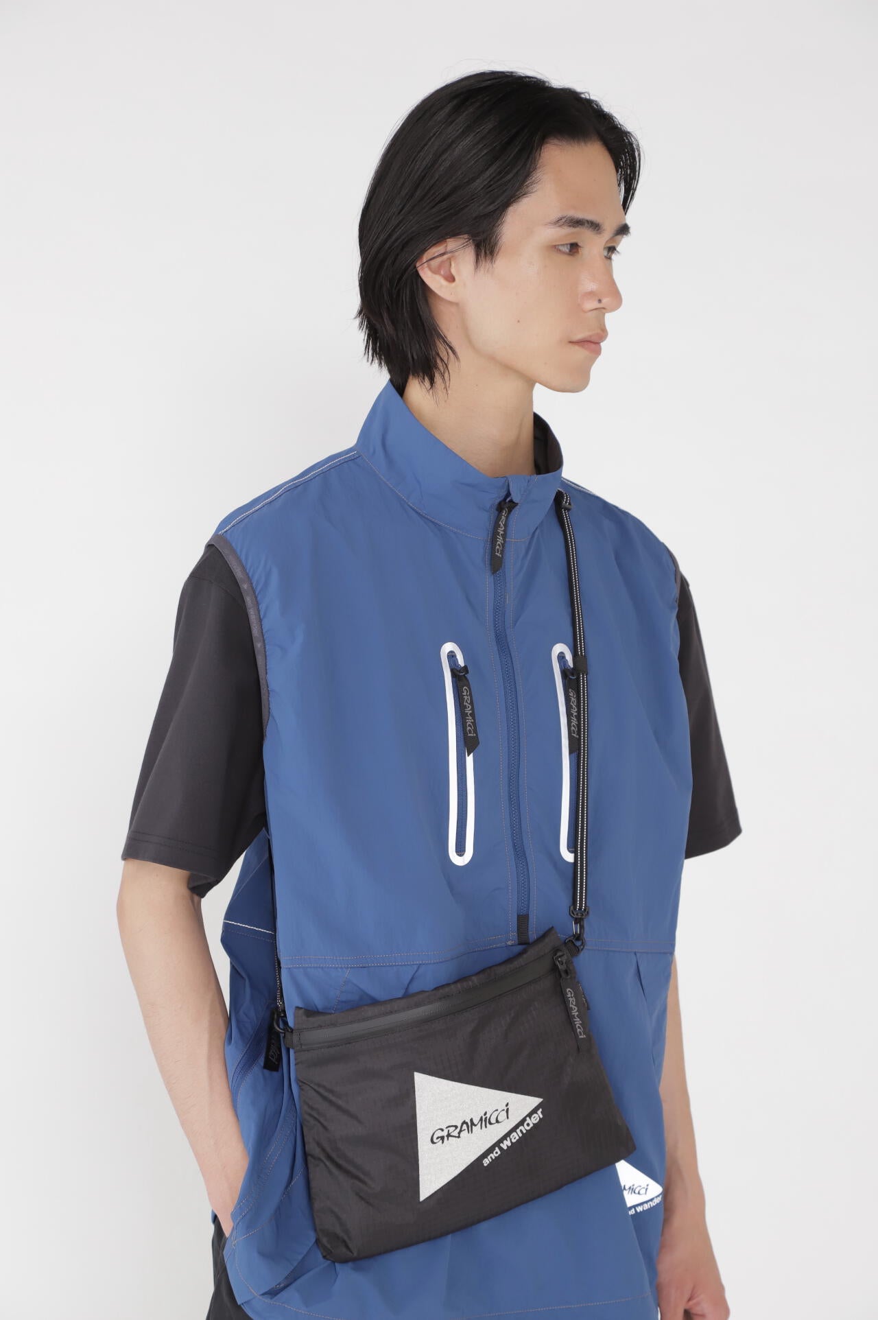 GRAMICCI × and wander nylon sacoche | and wander（アンドワンダー