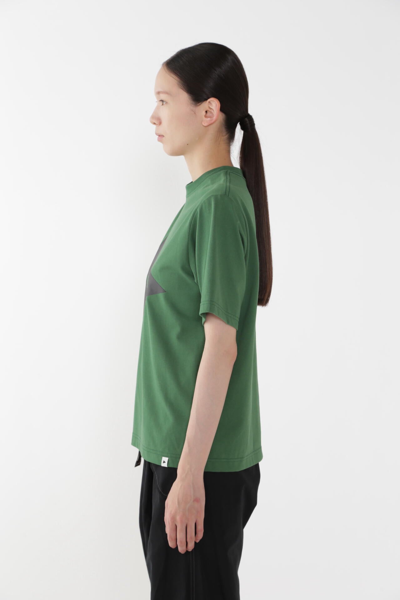 and wander big logo SS T | and wander（アンドワンダー