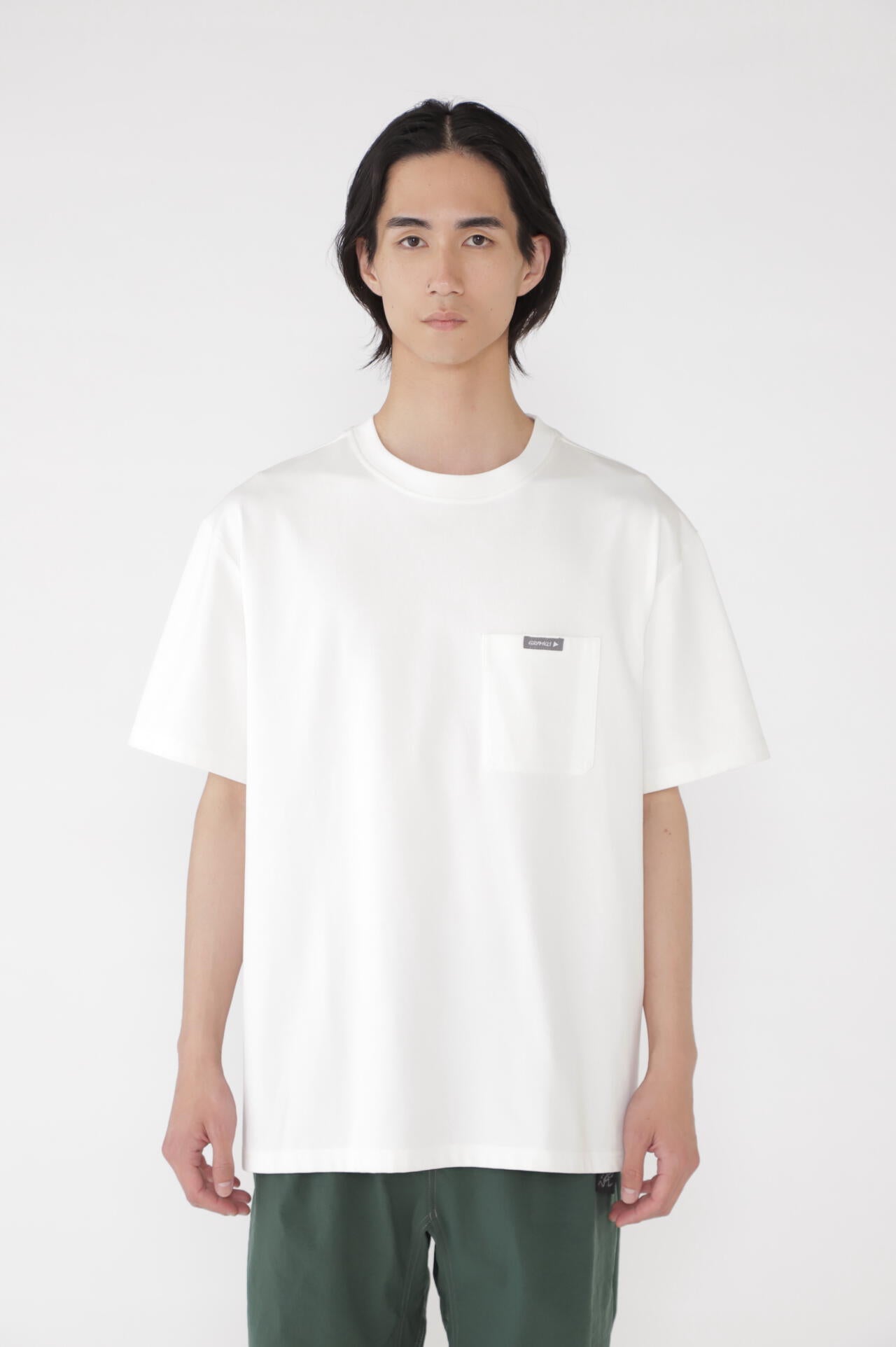 新品 GRAMICCI and wander Tシャツ 白 サイズM GRAMICCI × and wander backprint tee | and wander（アンドワンダー