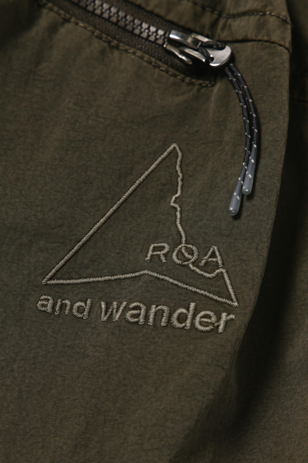 1f9b0f3d-9080-5979-869b-540387cdf3da_Image