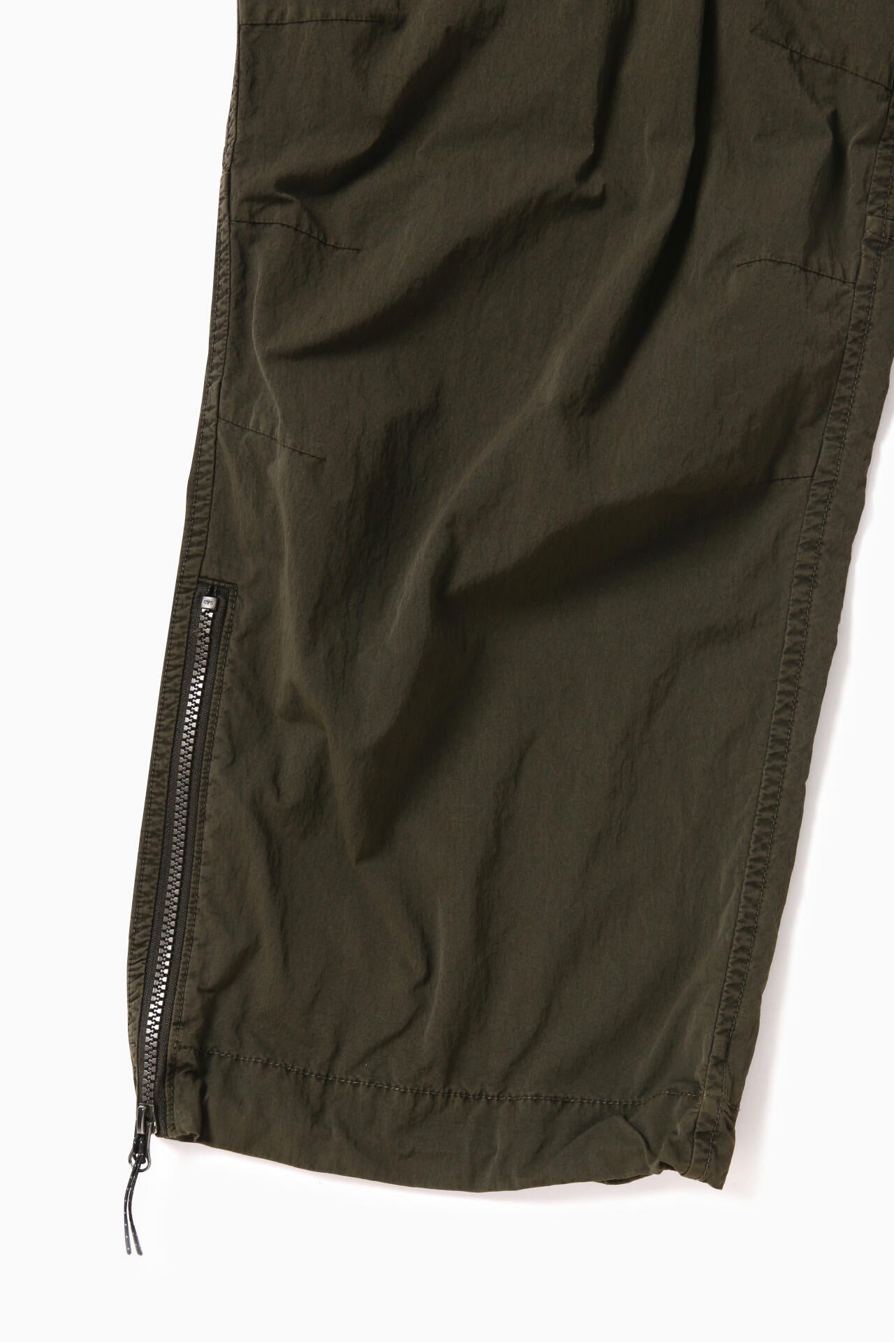 ROA x and wander garment dye nylon pants | and wander（アンド