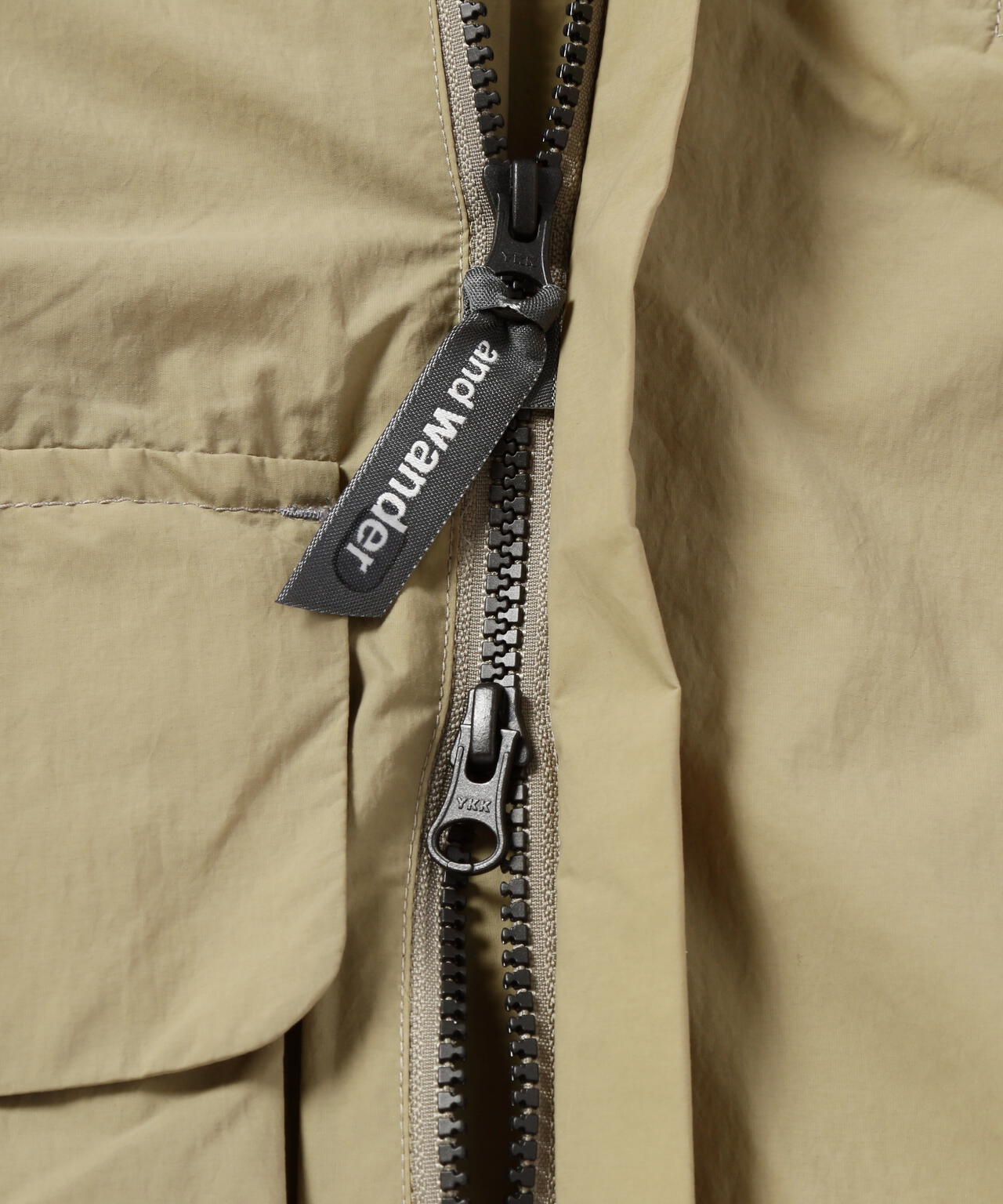 water repellent light jacket 2