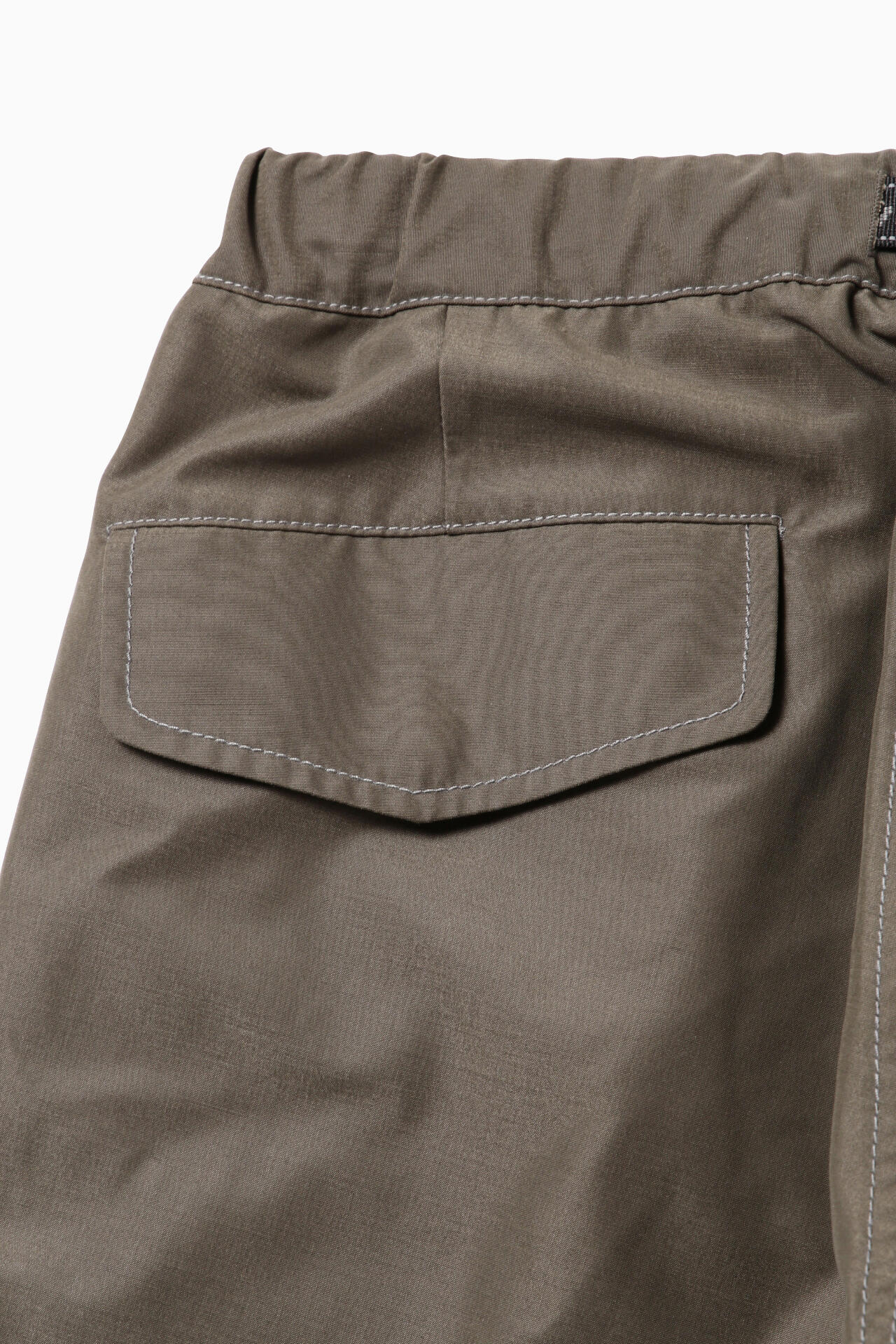 high count cloth side zip hem pants | and wander（アンドワンダー