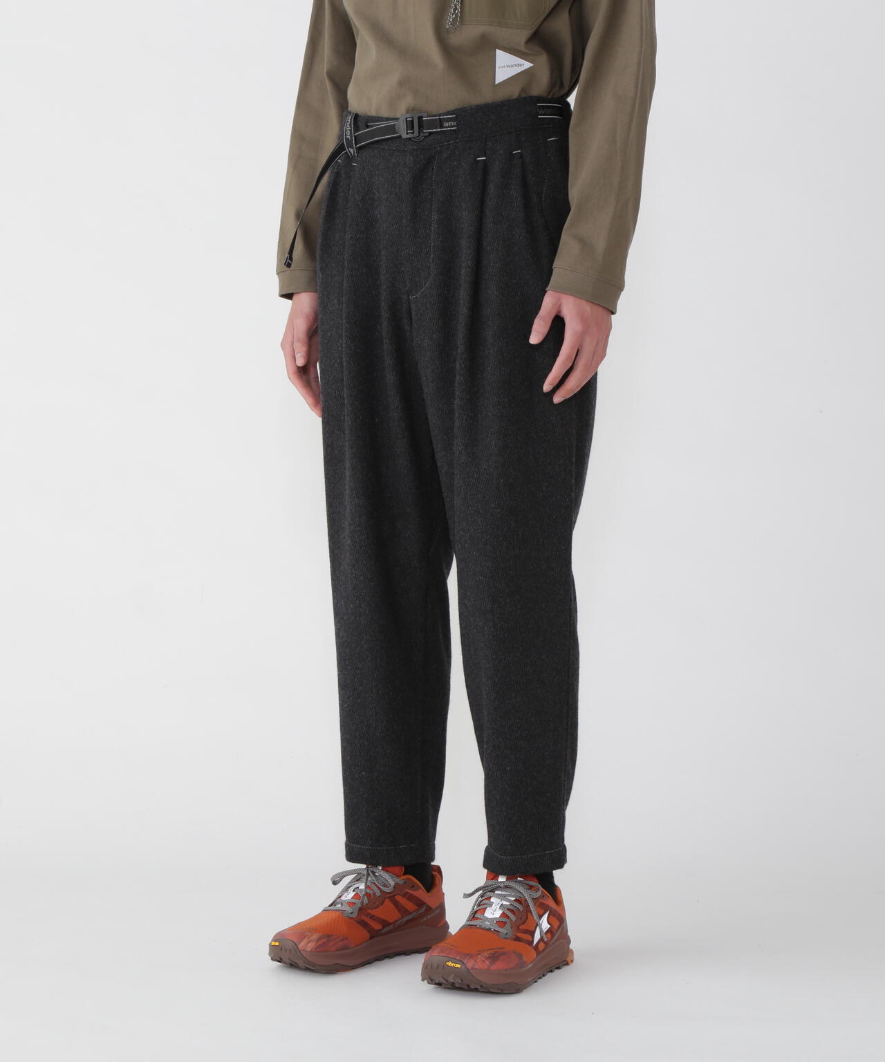 REWOOL tweed tapered pants
