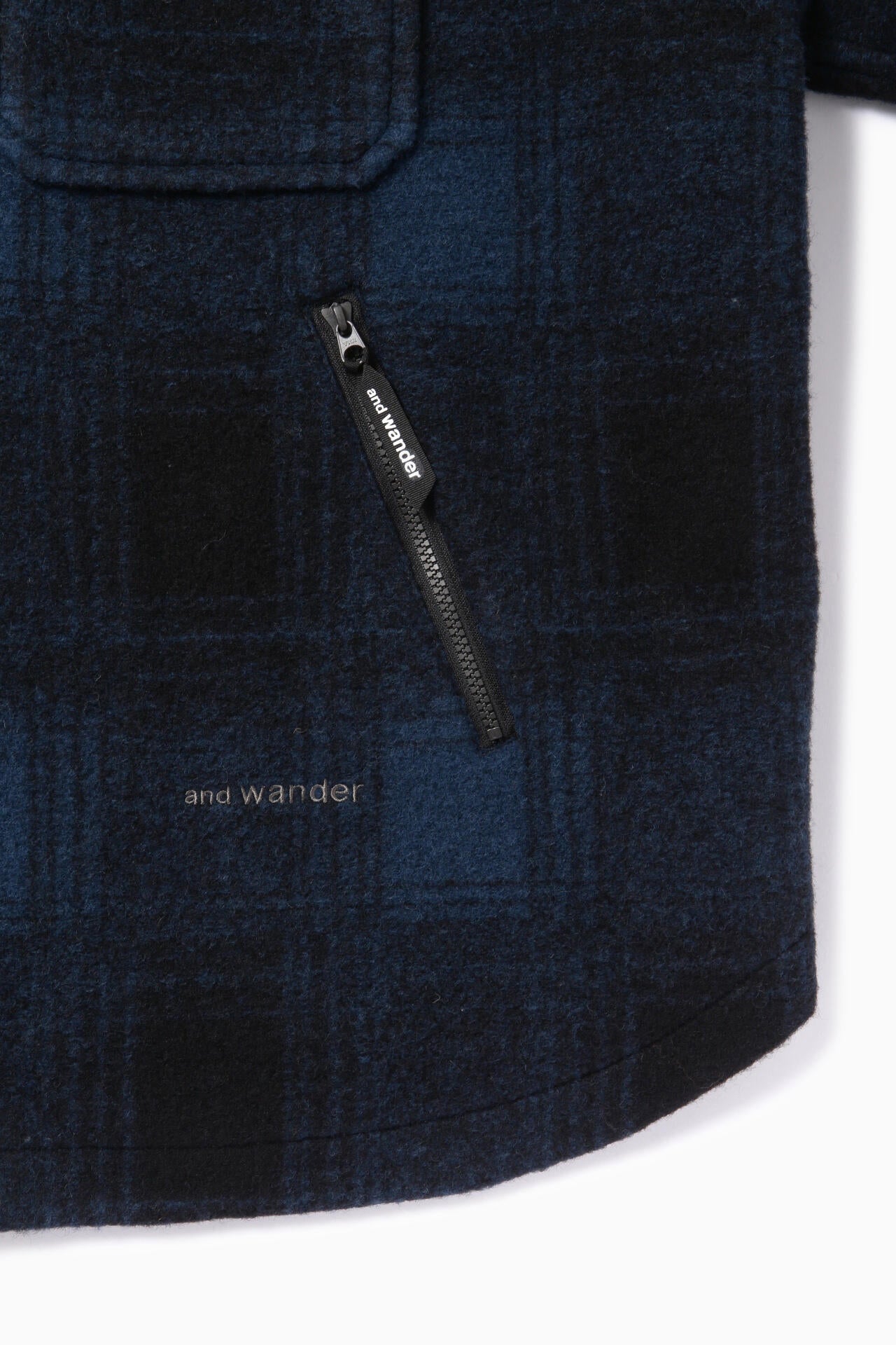 wool shaggy jacket long | and wander（アンドワンダー） ｜【公式