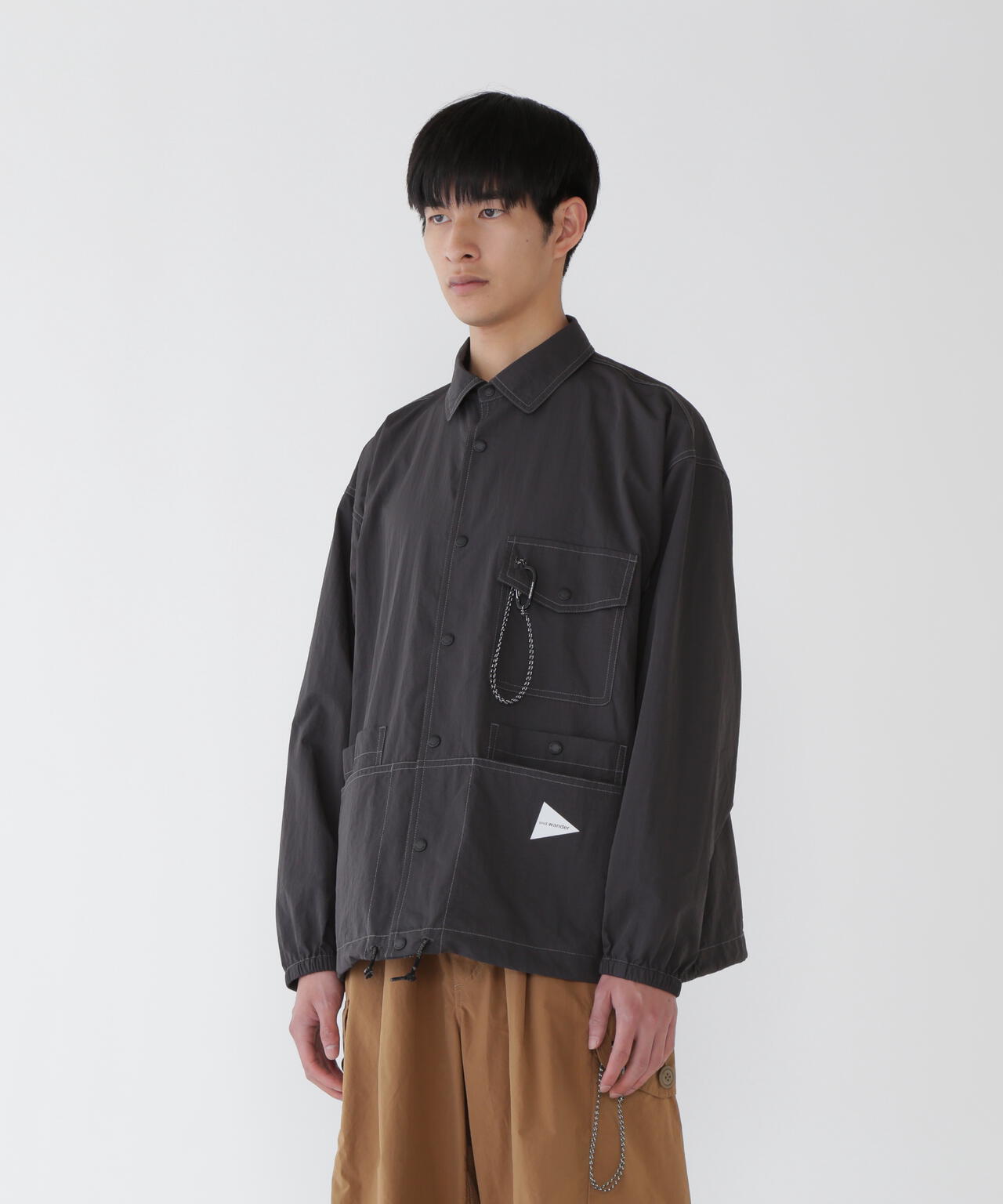 crinkled nylon shirts jacket | and wander（アンドワンダー