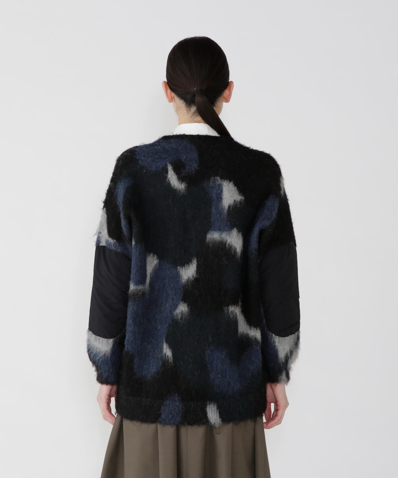 mix color shaggy knit cardigan | and wander（アンドワンダー