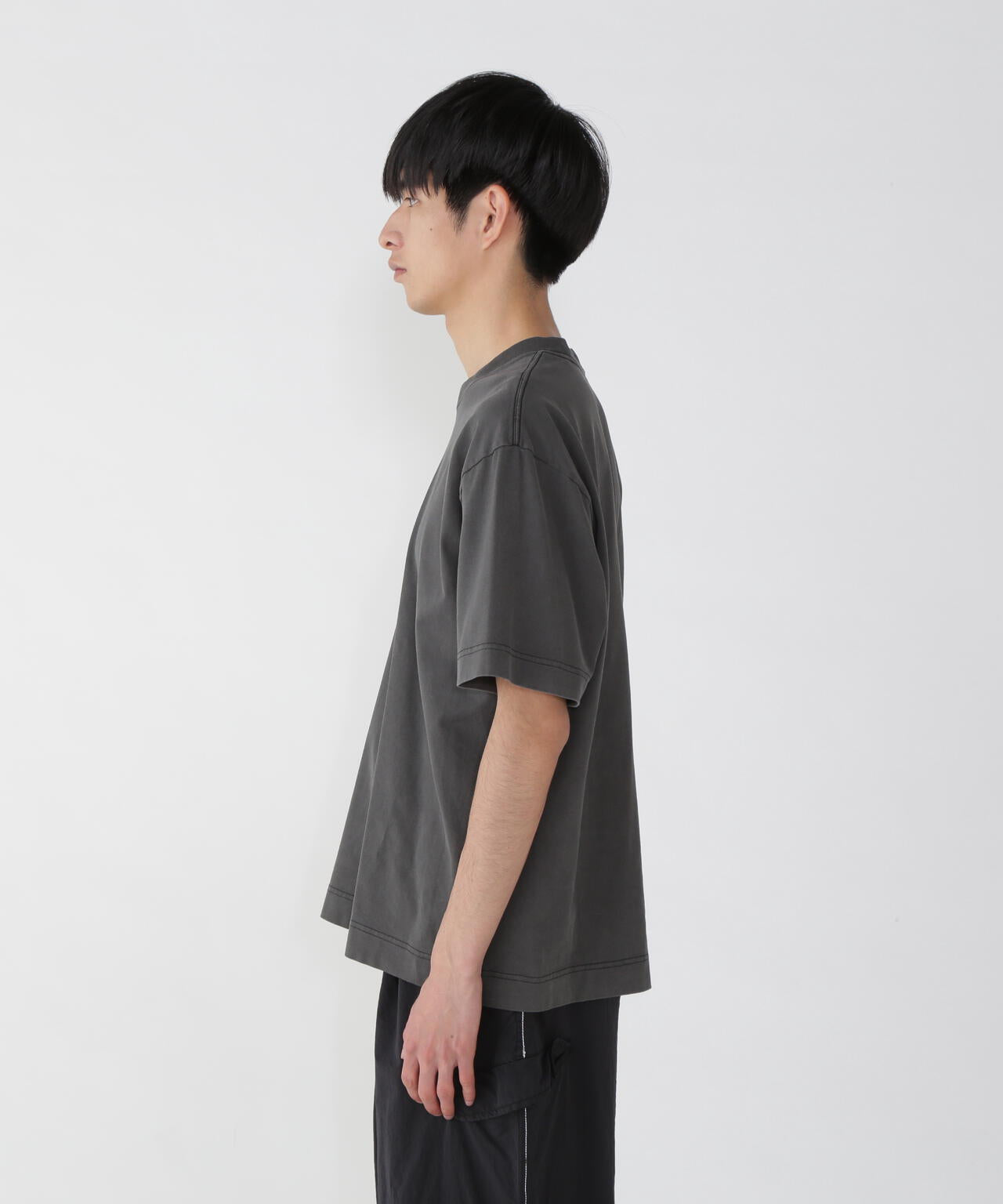 ROA x and wander garment dye printed T | and wander（アンド