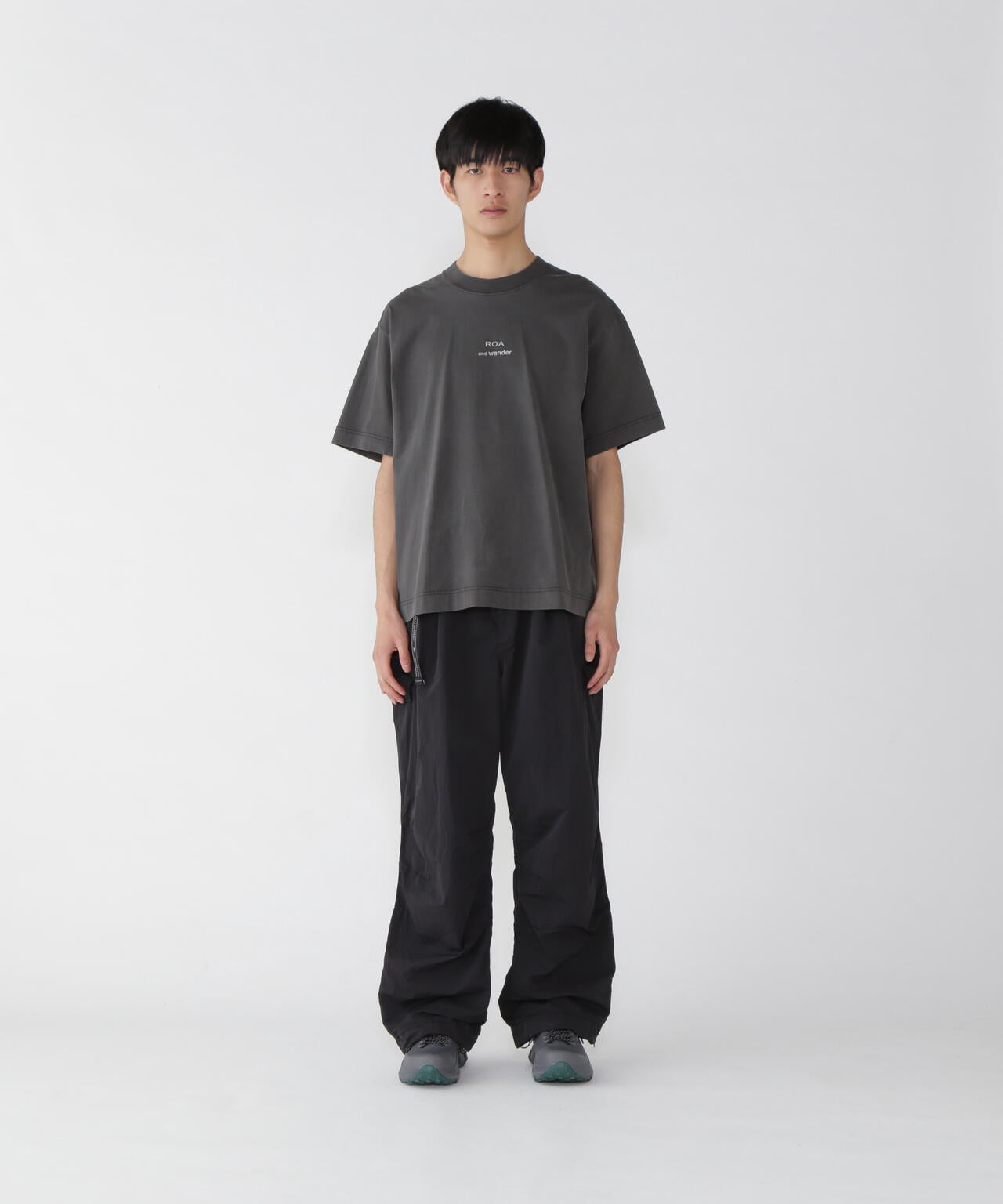 ROA x and wander garment dye printed T | and wander（アンド