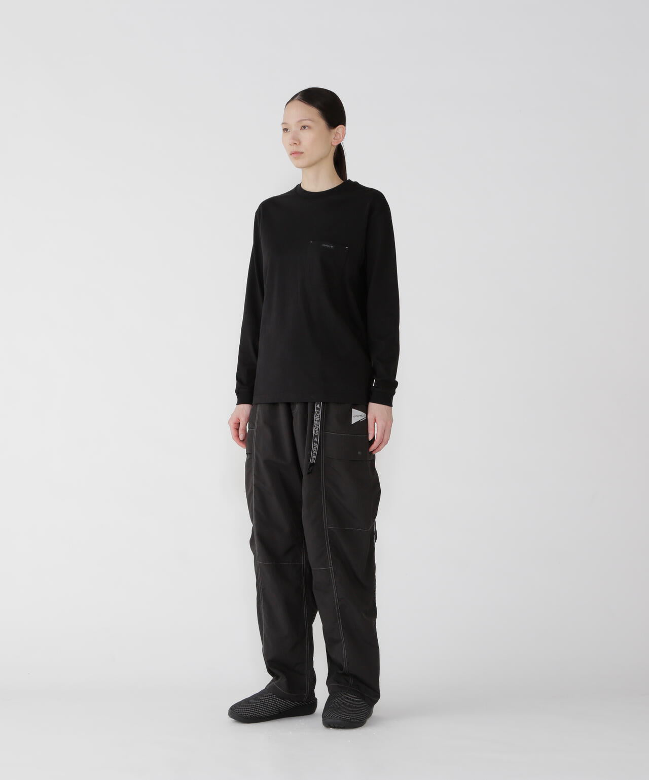 【新品未使用✨️】GRAMICCI and wander ブラック長袖カットソー GRAMICCI × and wander backprint L/S tee | and wander（アンド