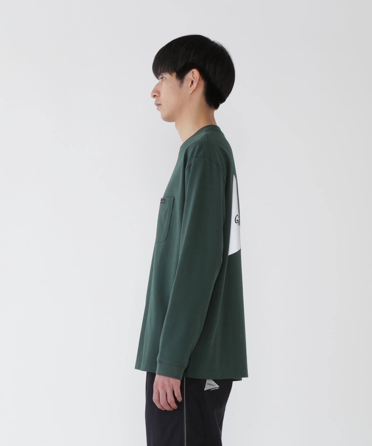 GRAMICCI × and wander backprint L/S tee | and wander（アンド