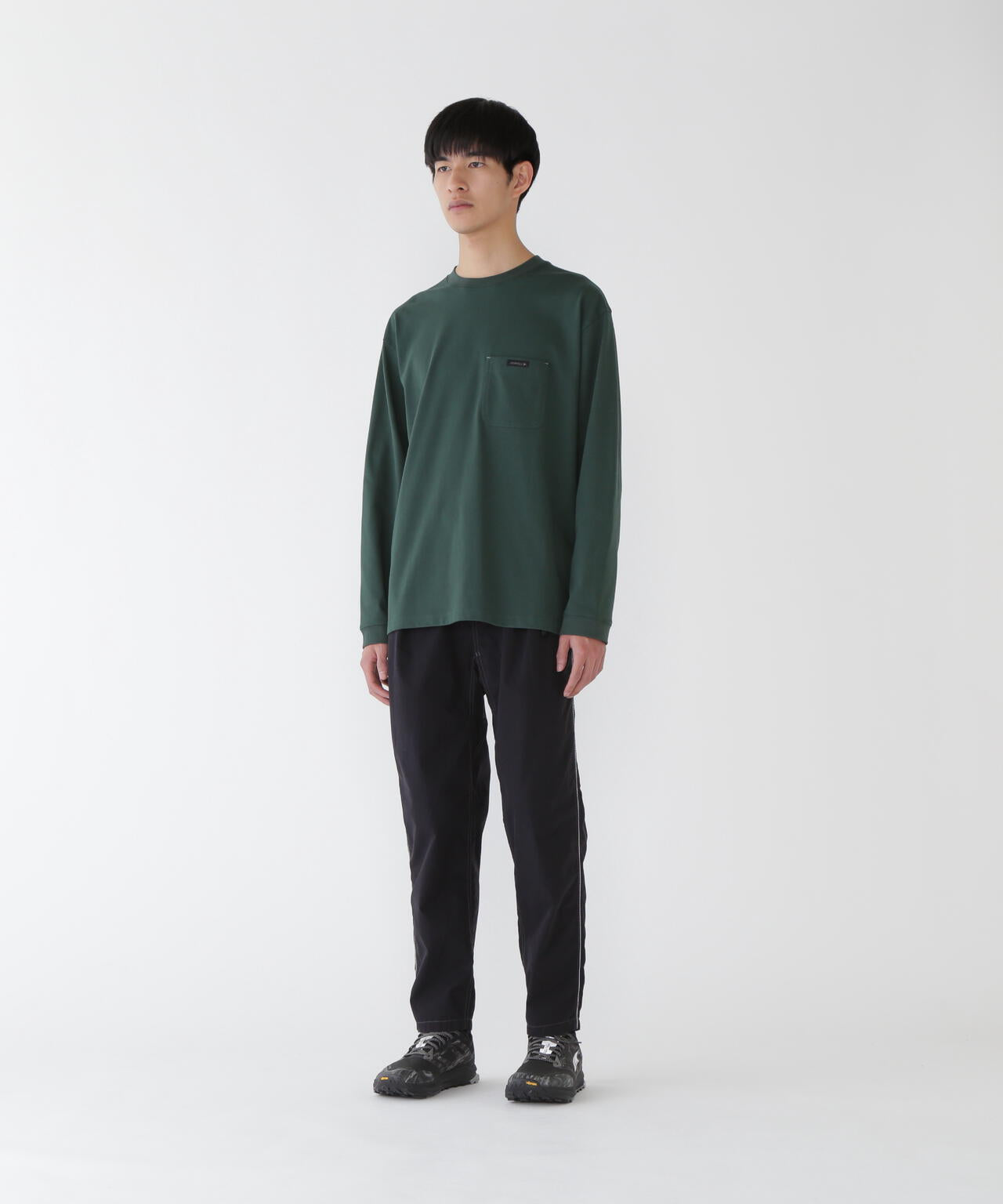 【新品未使用✨️】GRAMICCI and wander ブラック長袖カットソー GRAMICCI × and wander backprint L/S tee | and wander（アンド