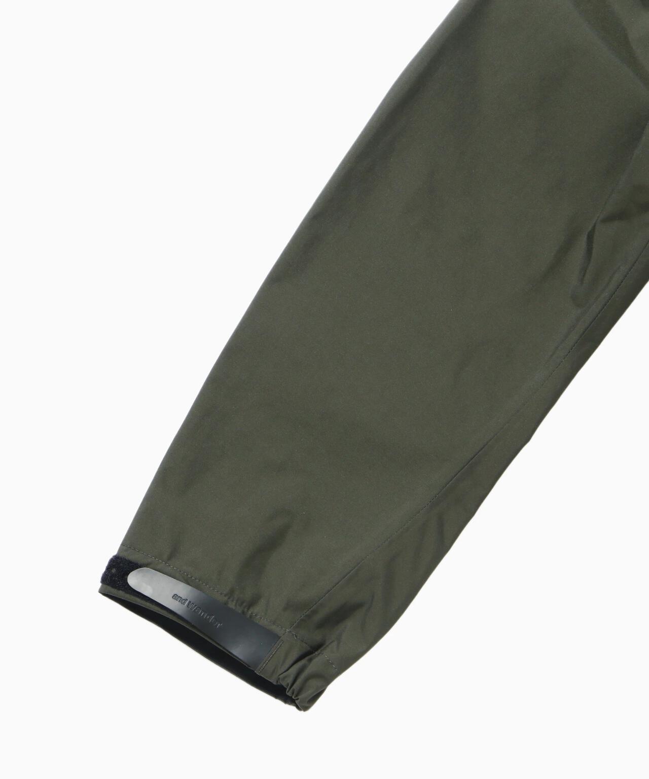 2.5L hiker rain jacket