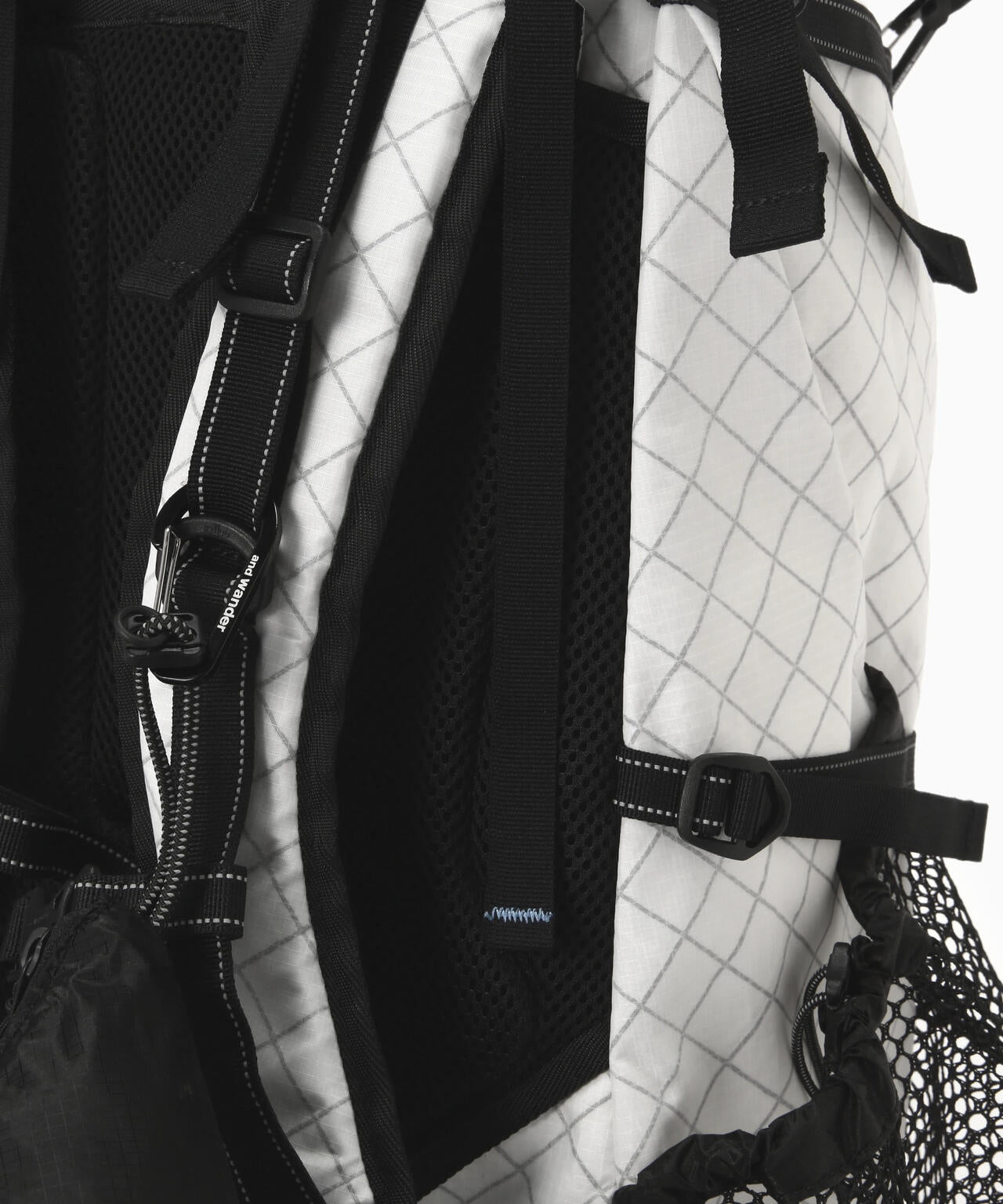 ECOPAK 40L backpack | and wander（アンドワンダー） ｜【公式】通販