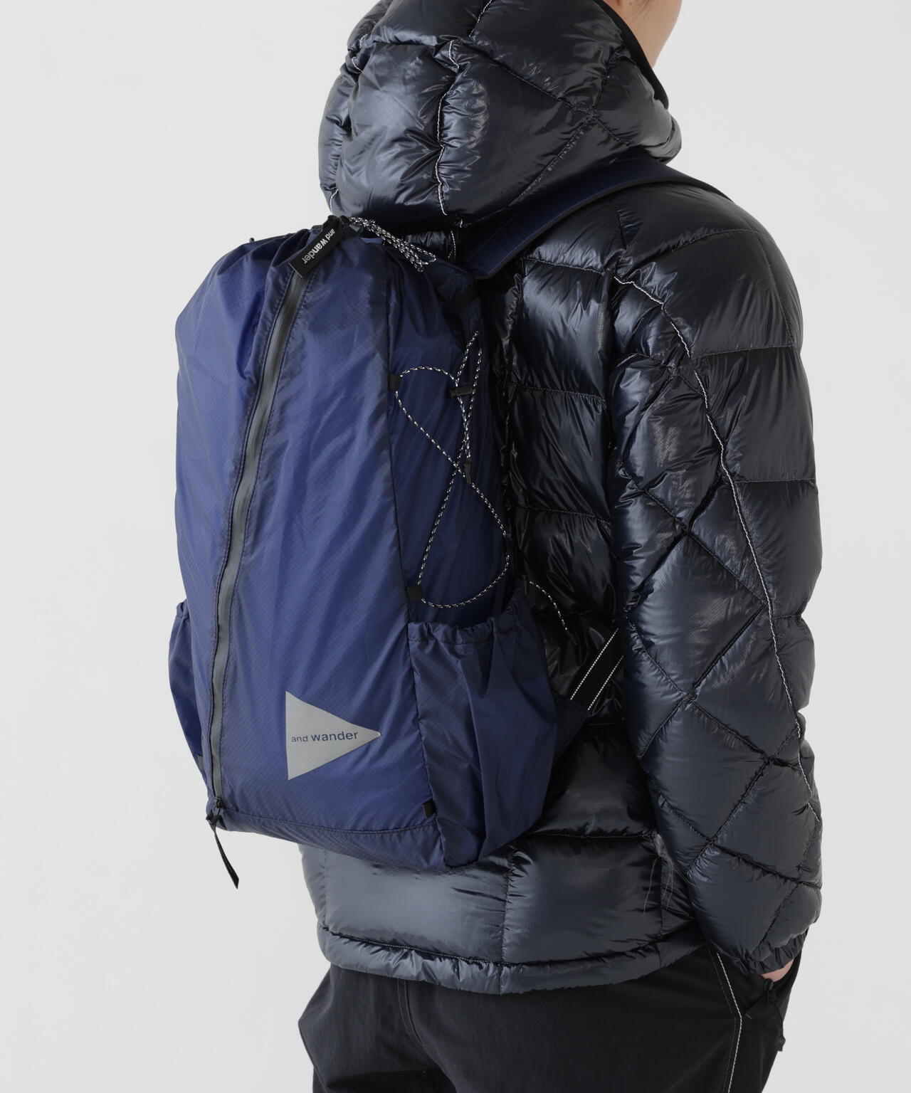 アンドワンダー sil daypack シル デイパック ネイビー sil daypack | and wander（アンドワンダー） ｜【公式】通販mix.tokyo