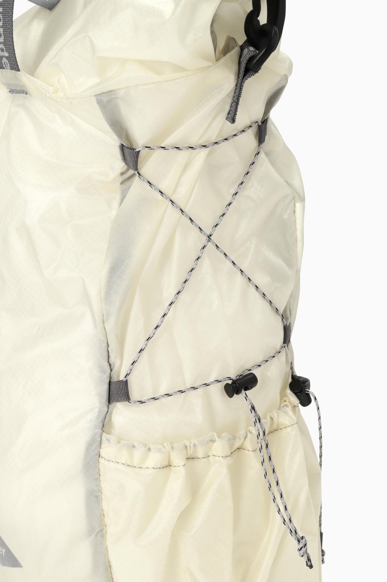 942db9db-ca6b-539d-a5fc-adb91bfcd22a_Image