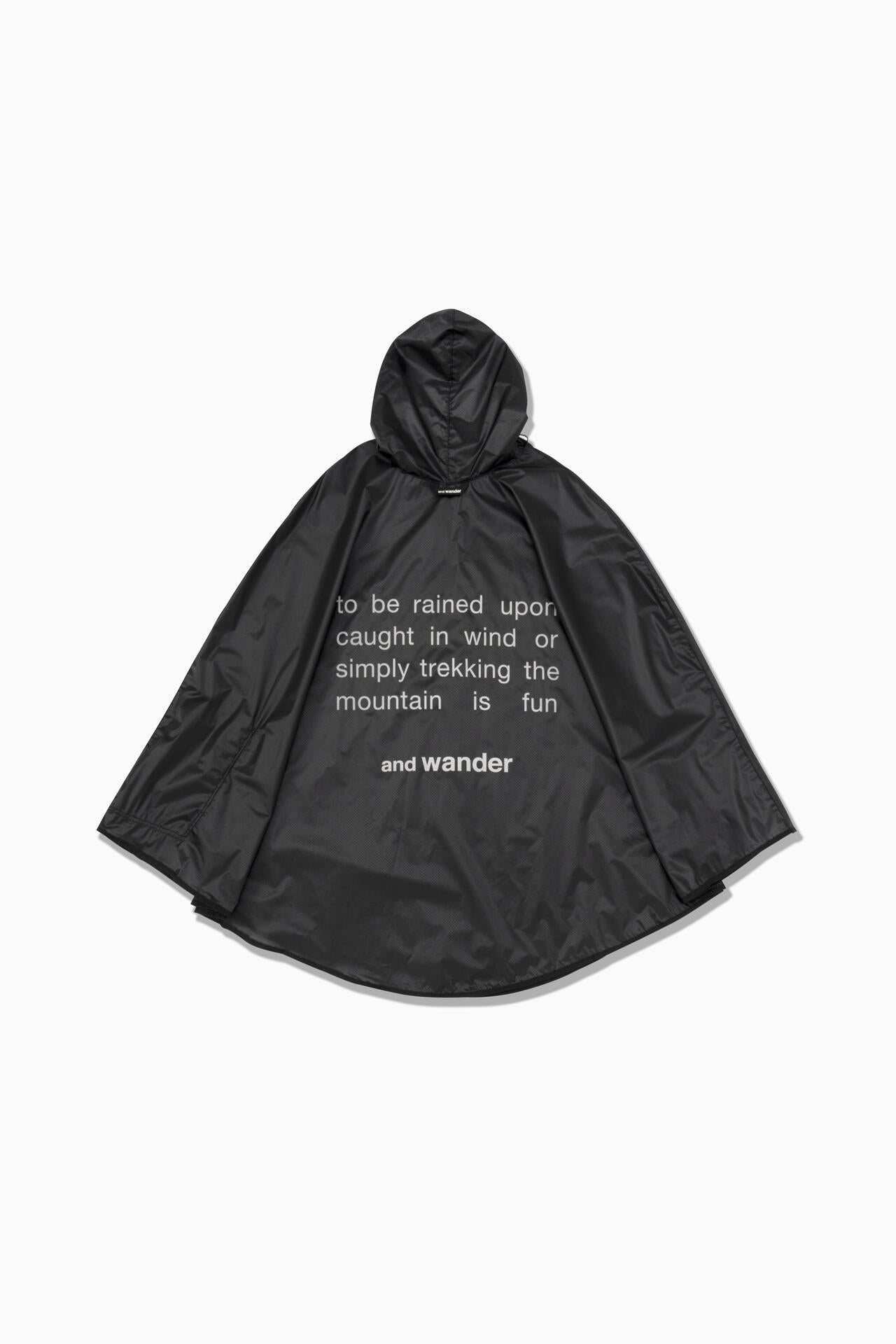 小物 and wander \" sil poncho \" eye_C x and wander sil poncho — eye_C