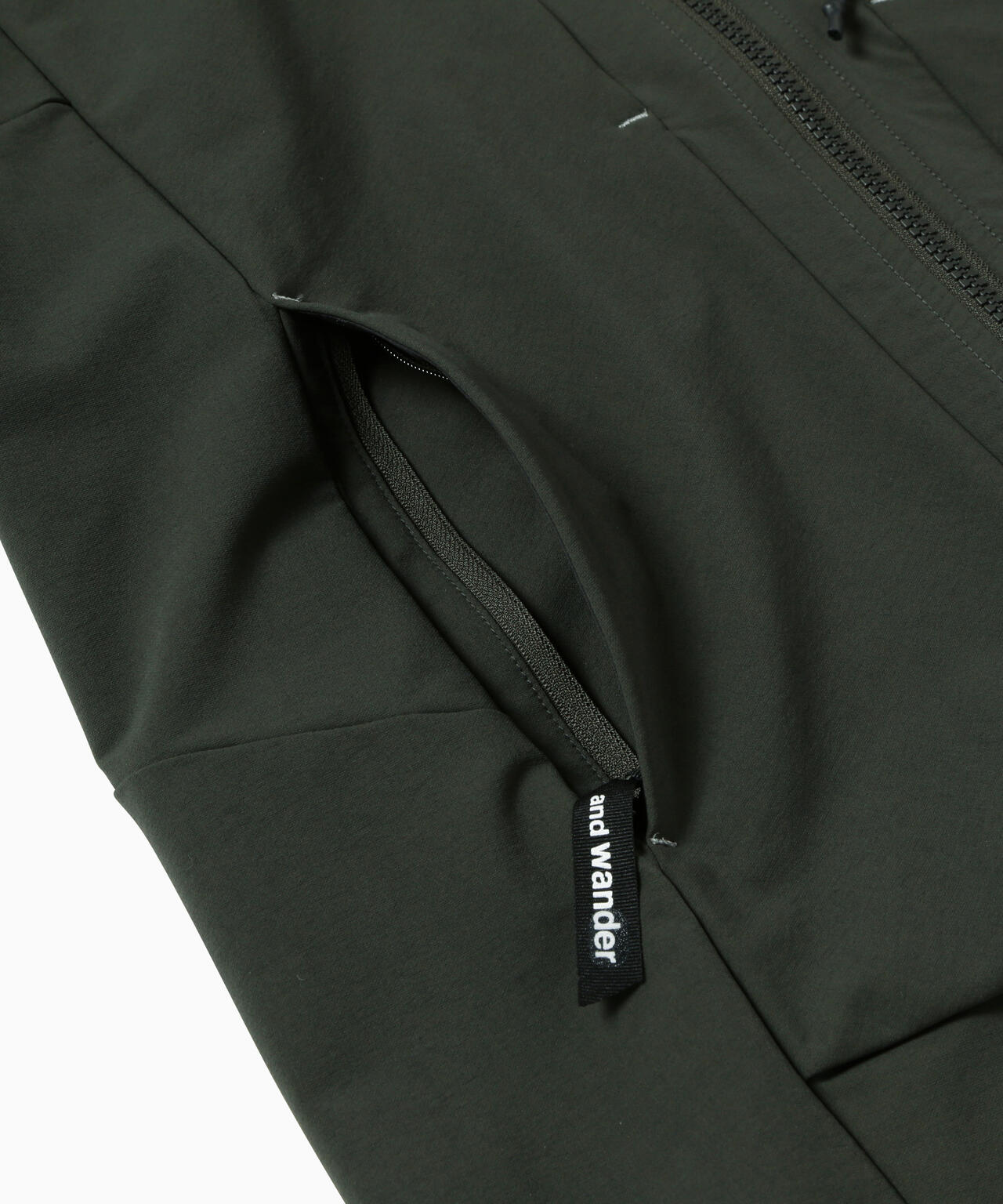 light stretch shell jacket | and wander（アンドワンダー） ｜【公式