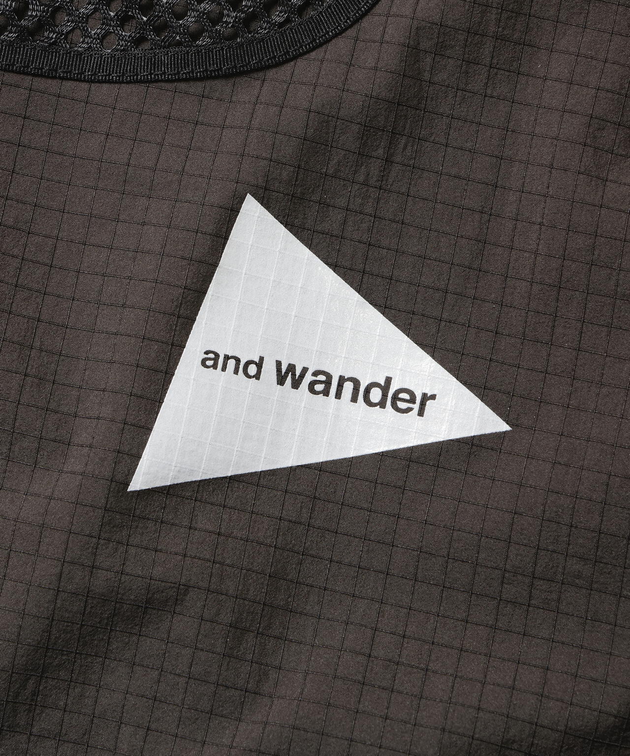 breath rip pullover jacket | and wander（アンドワンダー） ｜【公式