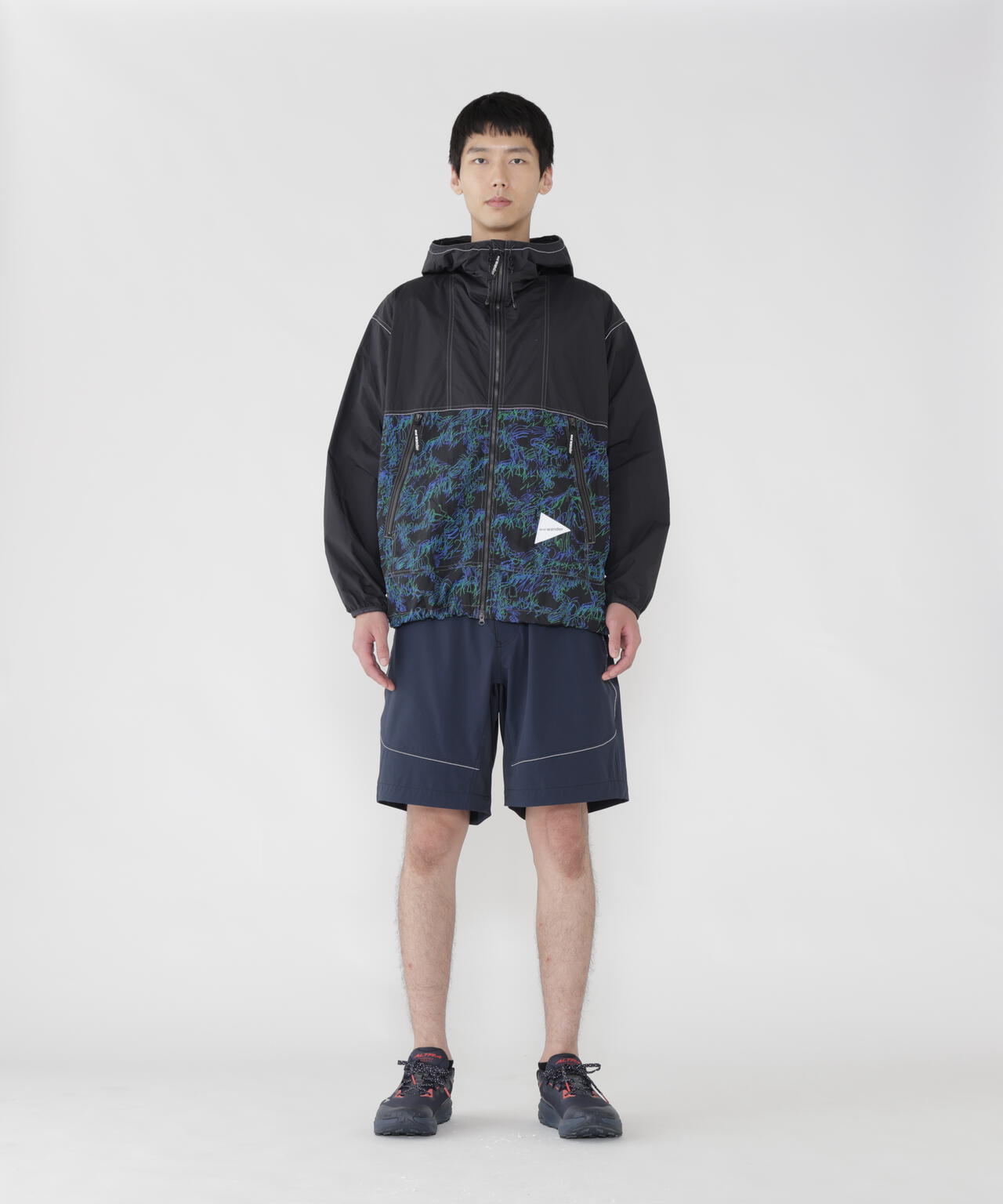printed wind jacket | and wander（アンドワンダー） ｜【公式】通販
