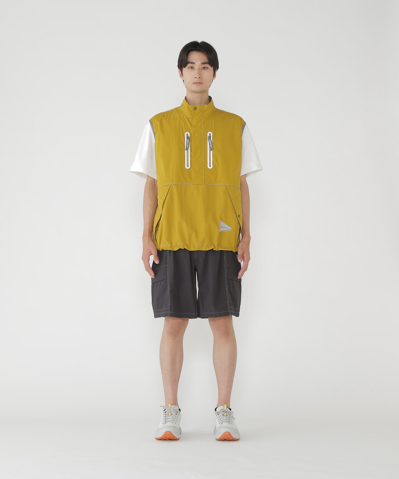 Gramicci × and wander  brushed nylon short pants