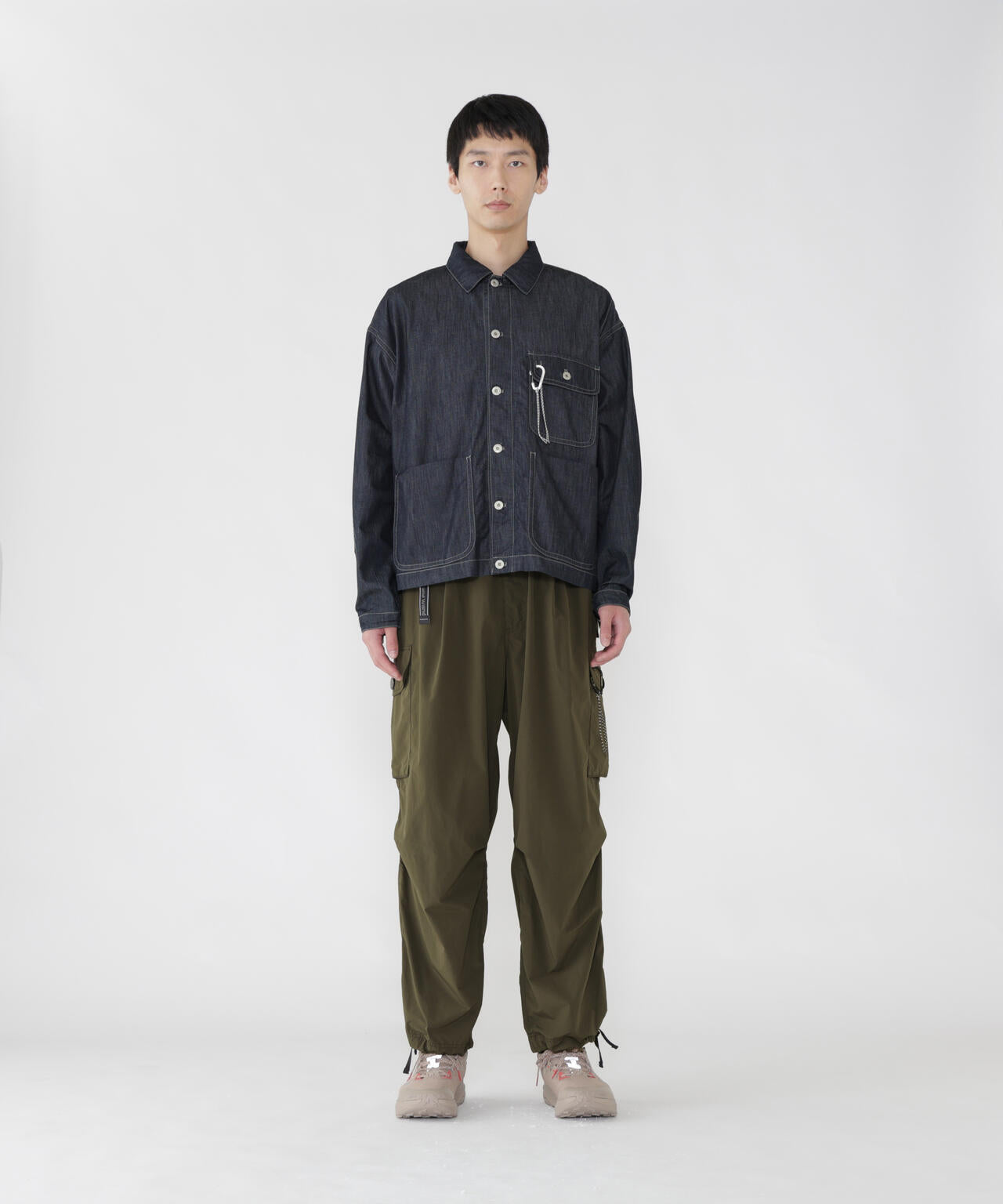 dry easy denim shirts jacket | and wander（アンドワンダー