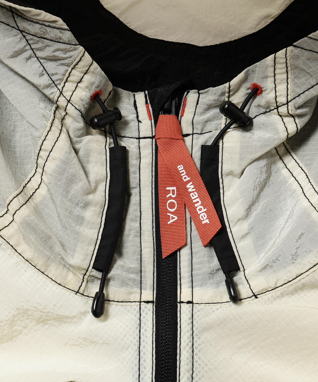 ROA × and wander  ripstop wind jacket  