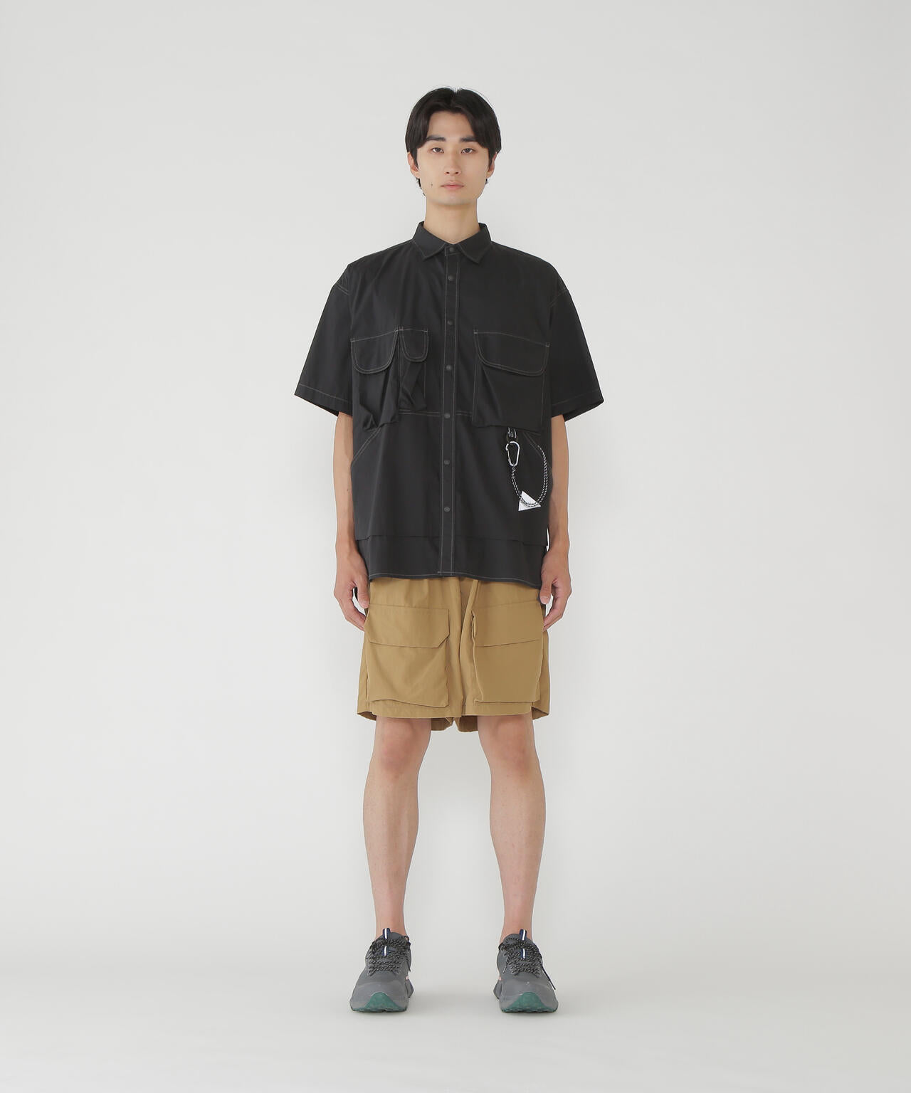 multi pocket SS shirt (M) | and wander（アンドワンダー） ｜【公式