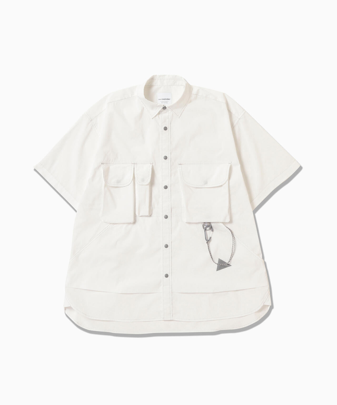 multi pocket SS shirt (M) | and wander（アンドワンダー） ｜【公式