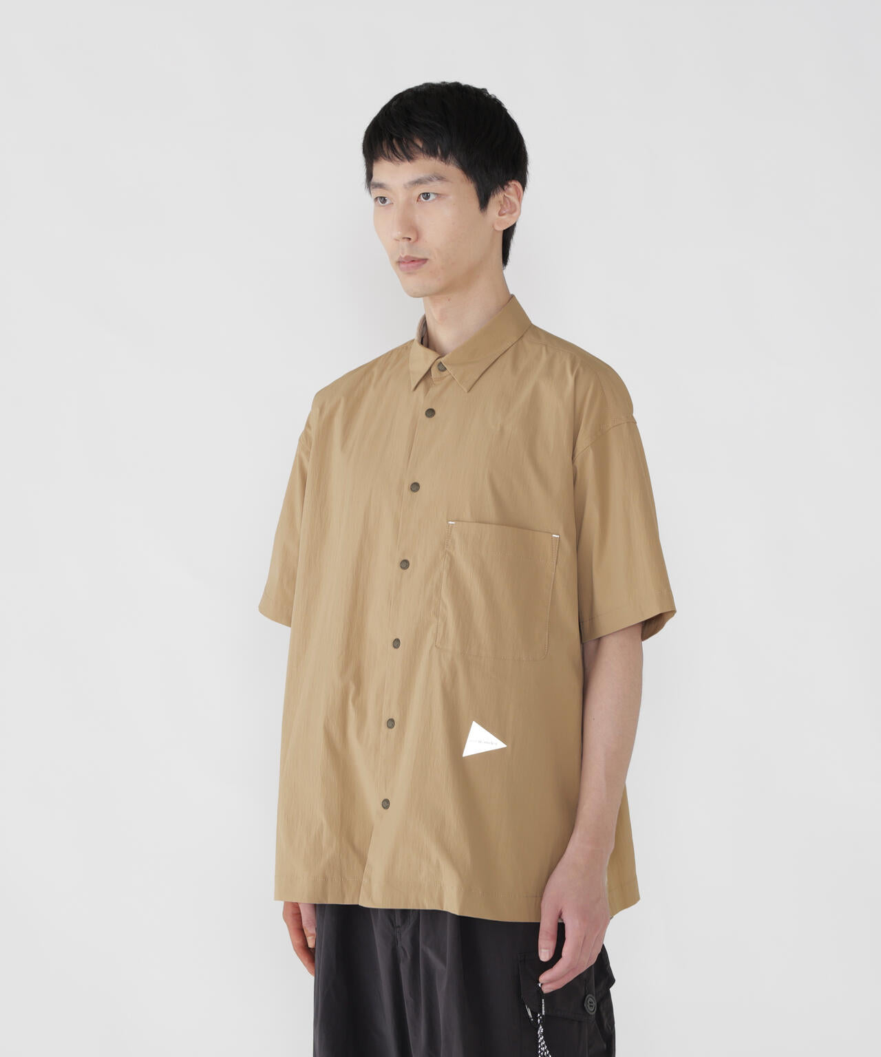 UV cut stretch SS shirt | and wander（アンドワンダー） ｜【公式