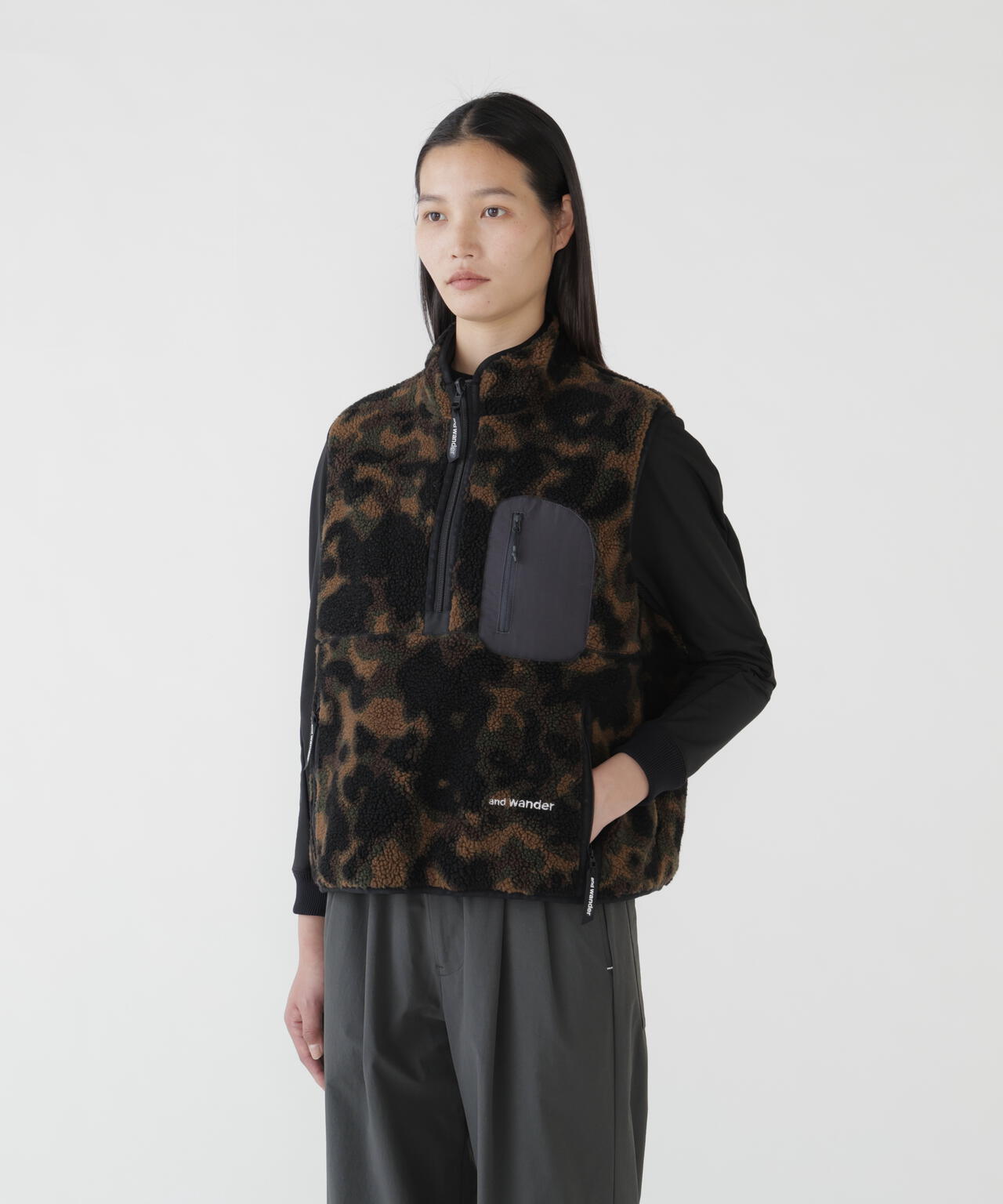 reversible boa vest | リバーシブル ボア ベスト | and wander