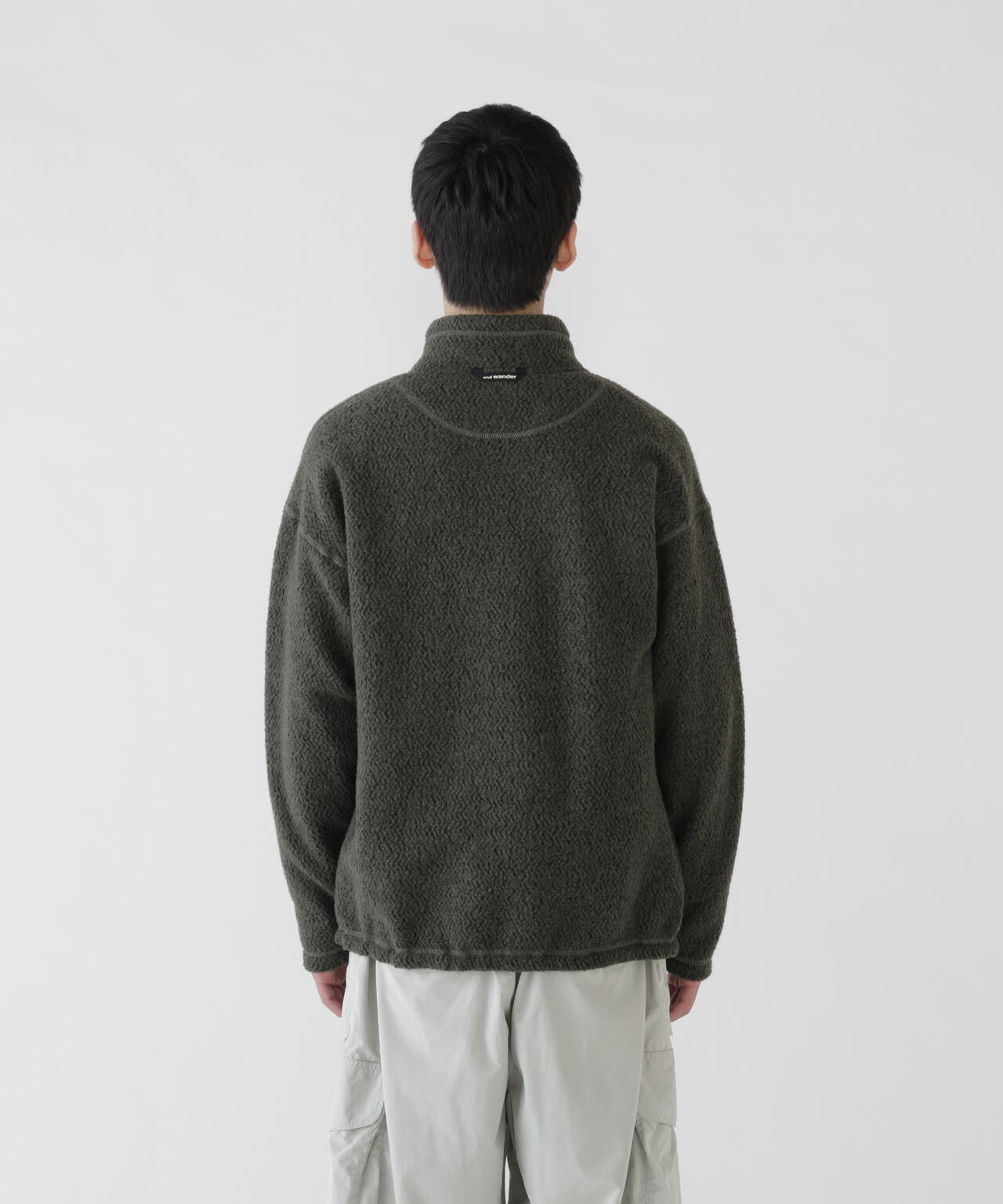 H:189/C:89/W:72/H:92 着用サイズ：XL