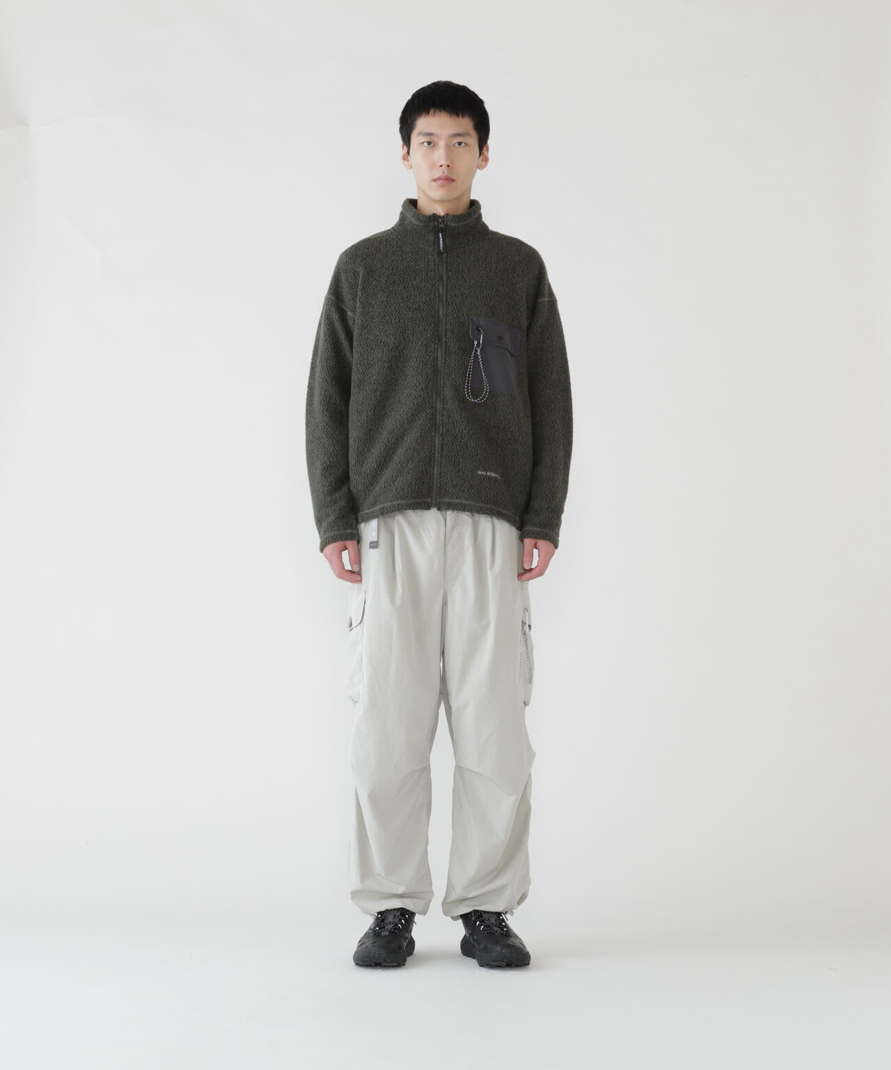 re wool JQ stand zip