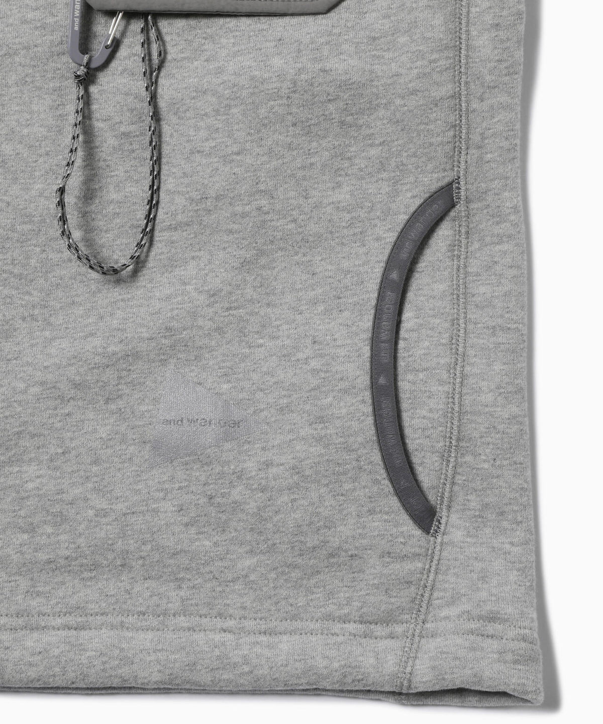 sweat pullover