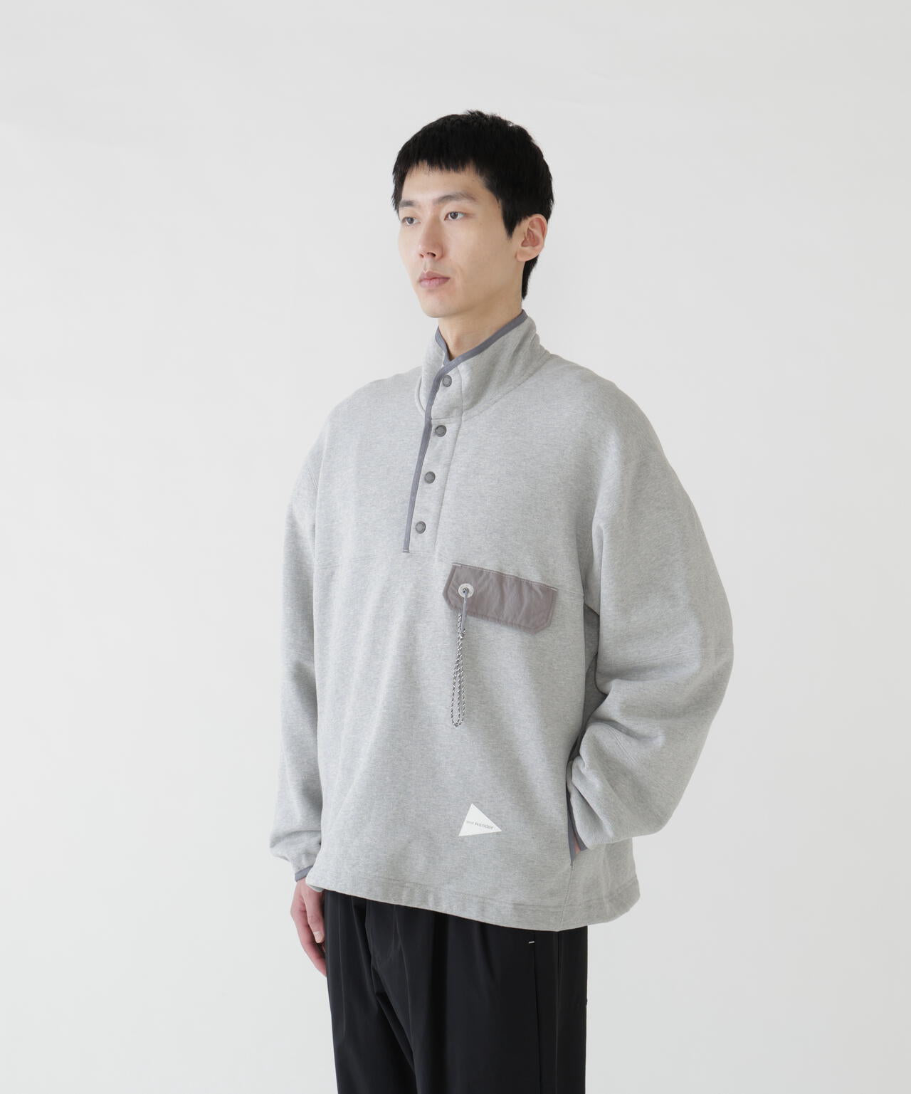 H:189/C:89/W:72/H:92 着用サイズ：XL
