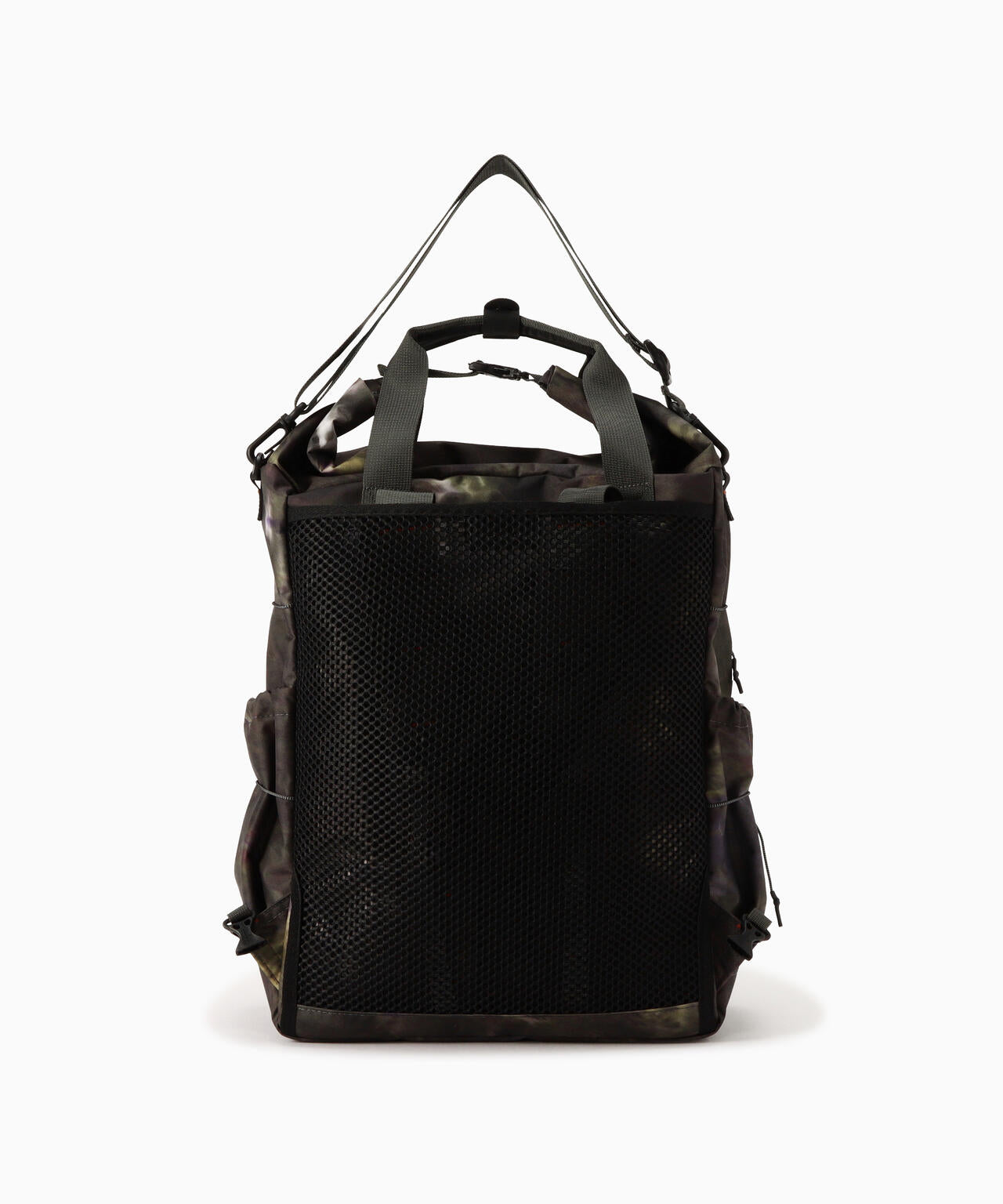 ROA × and wander 2way tote bag camouflage