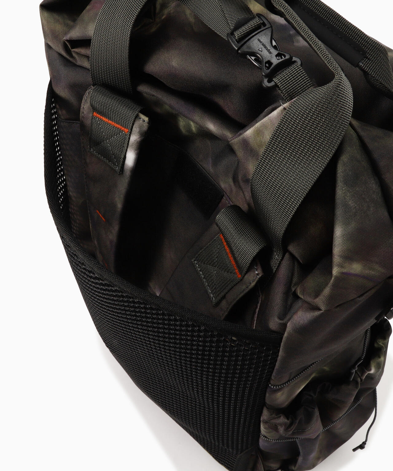 ROA × and wander 2way tote bag camouflage