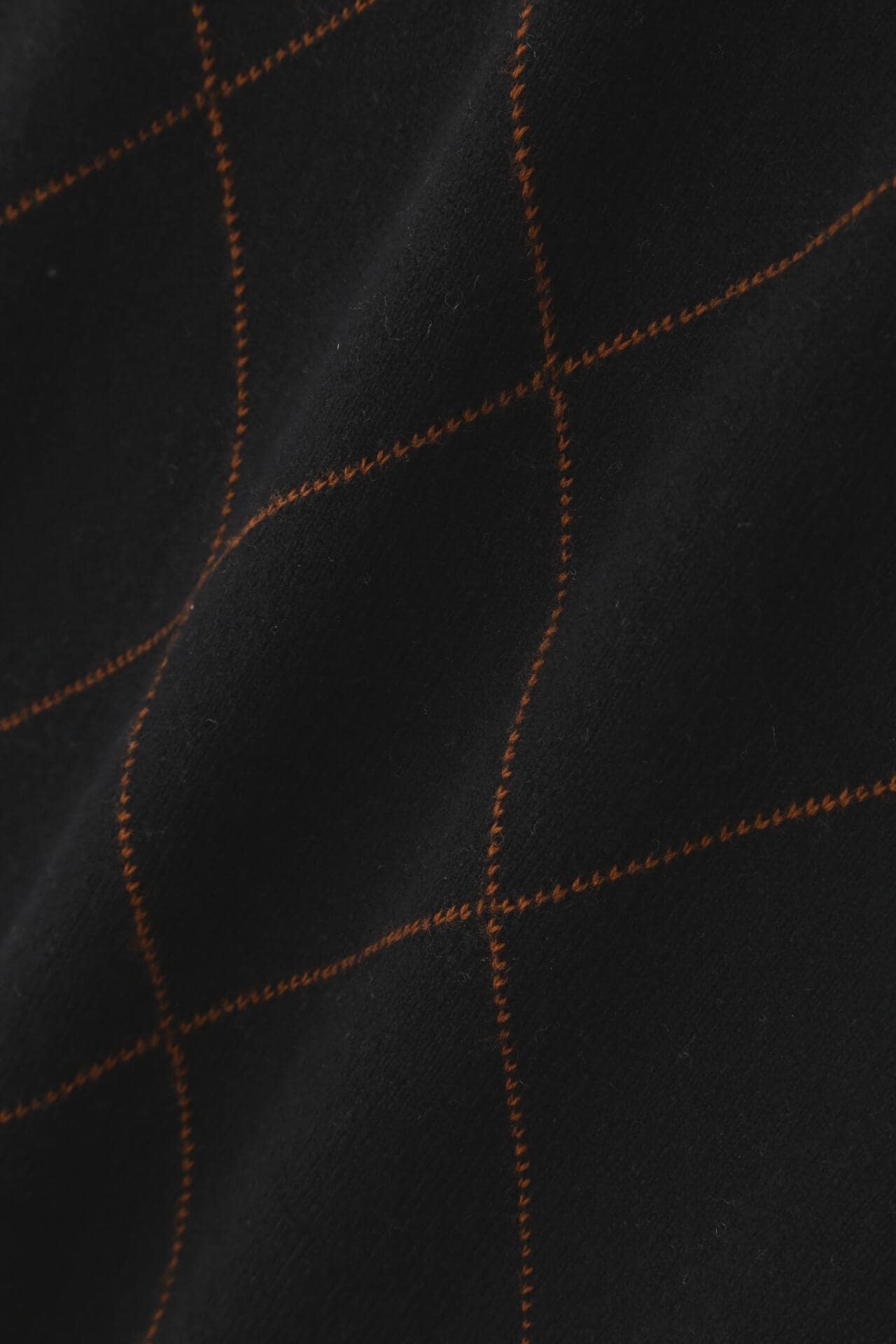 FINE WOOL GRAPHIC ARGYLE