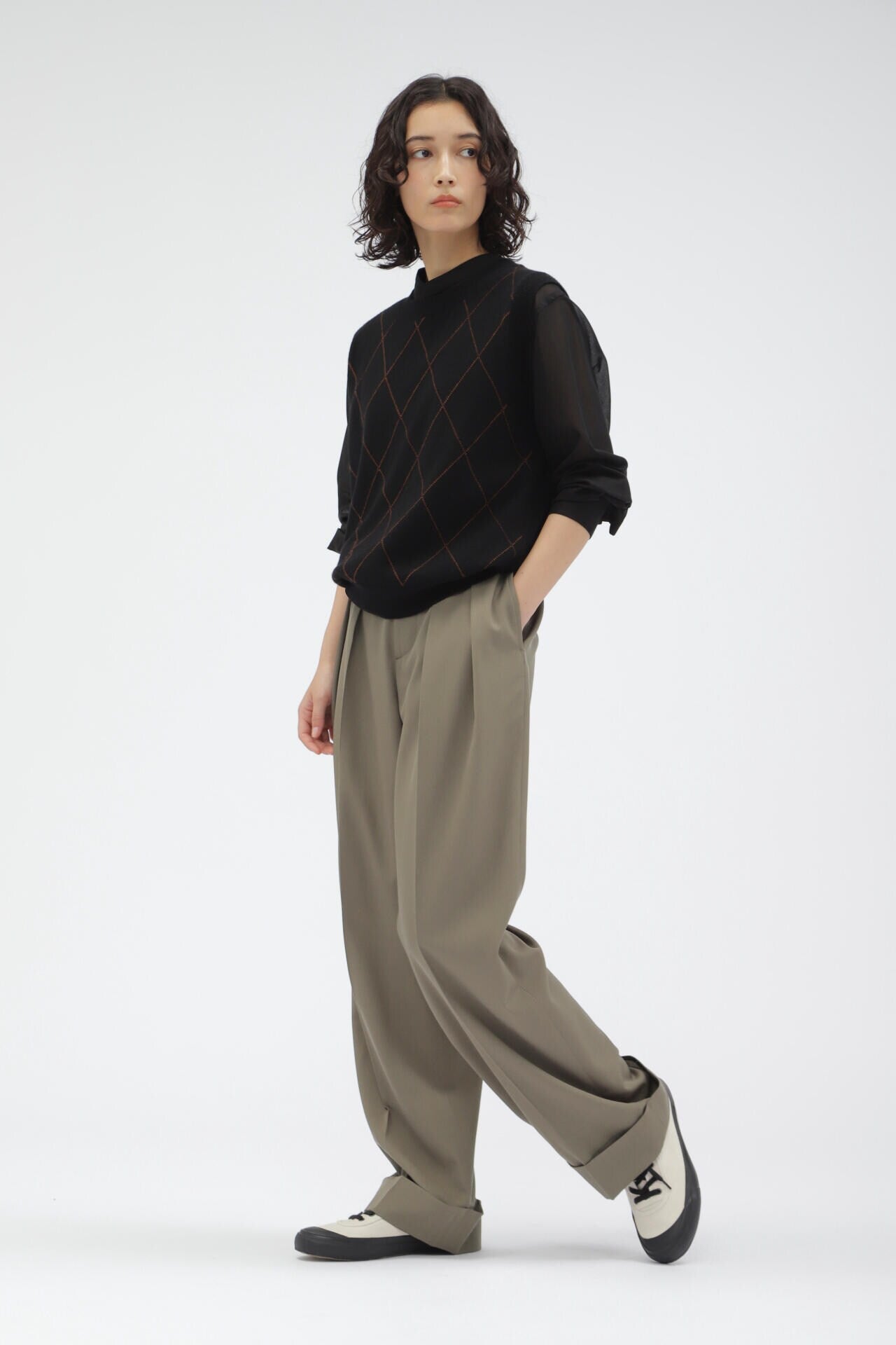 FINE WOOL GRAPHIC ARGYLE