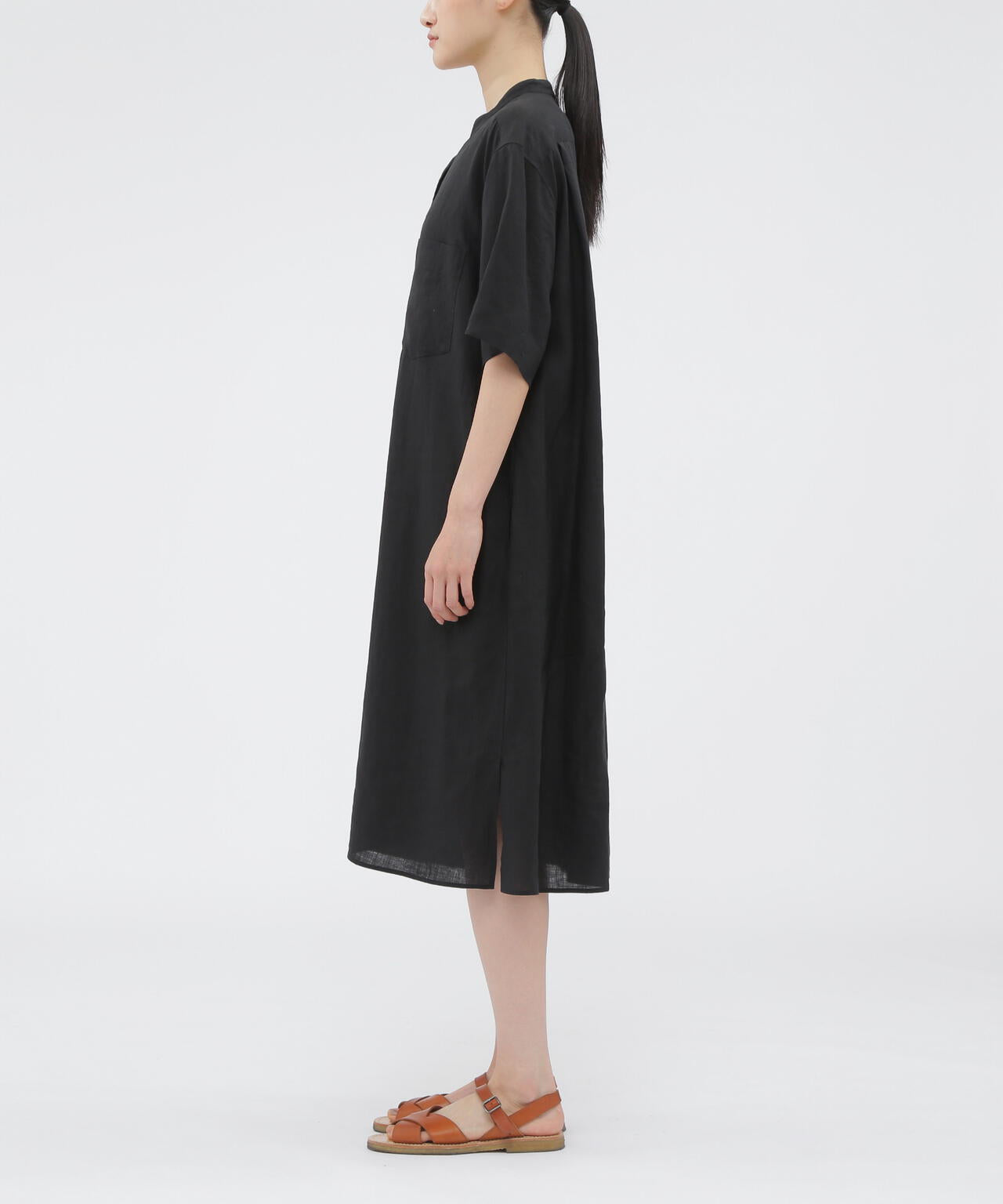 LIGHTWEIGHT LINEN DRESS